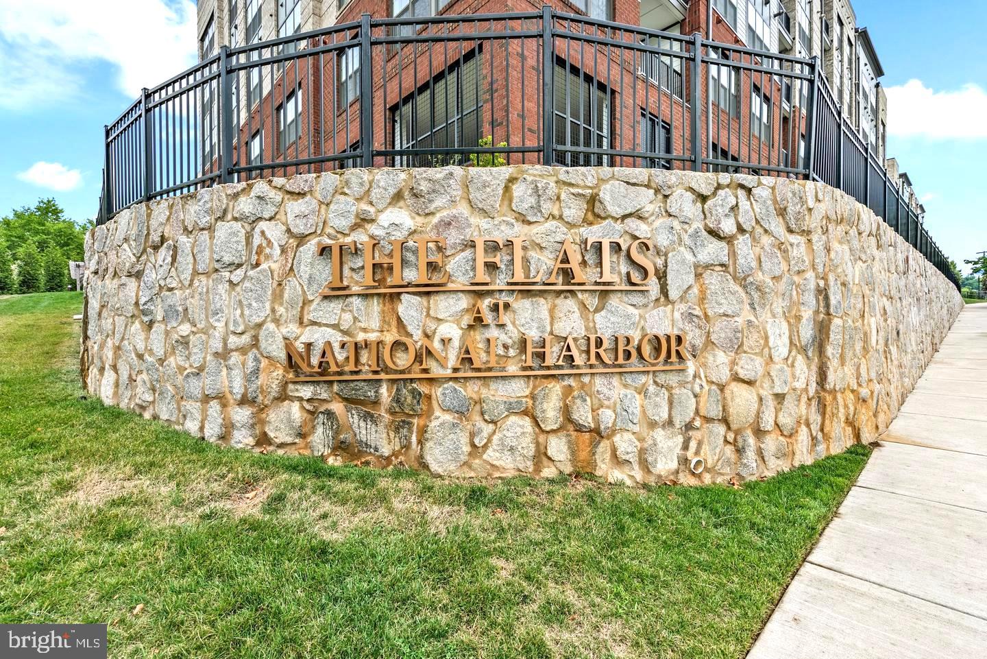 NATIONAL HARBOR - Residential