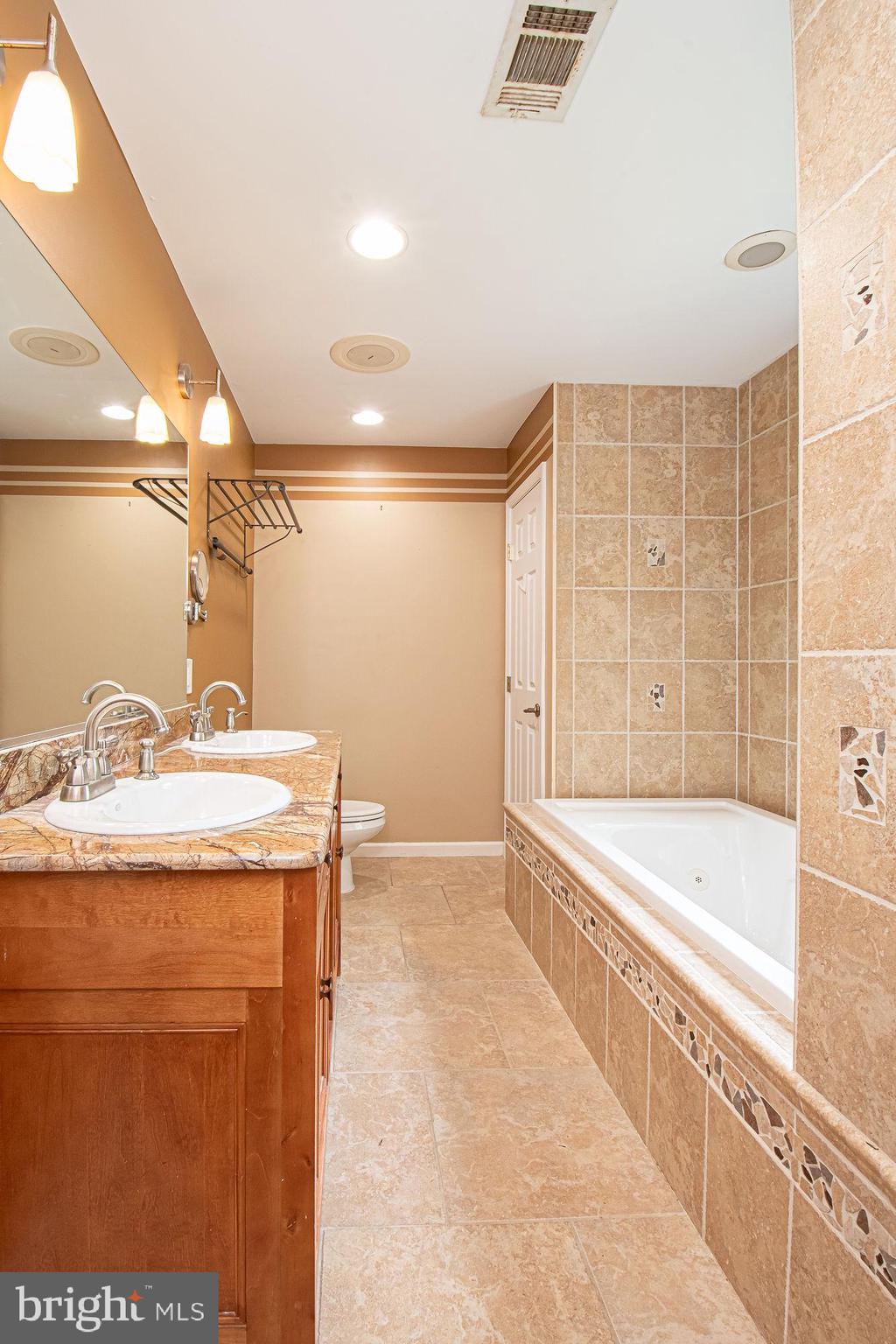 FRANCONIA HEIGHTS - Residential