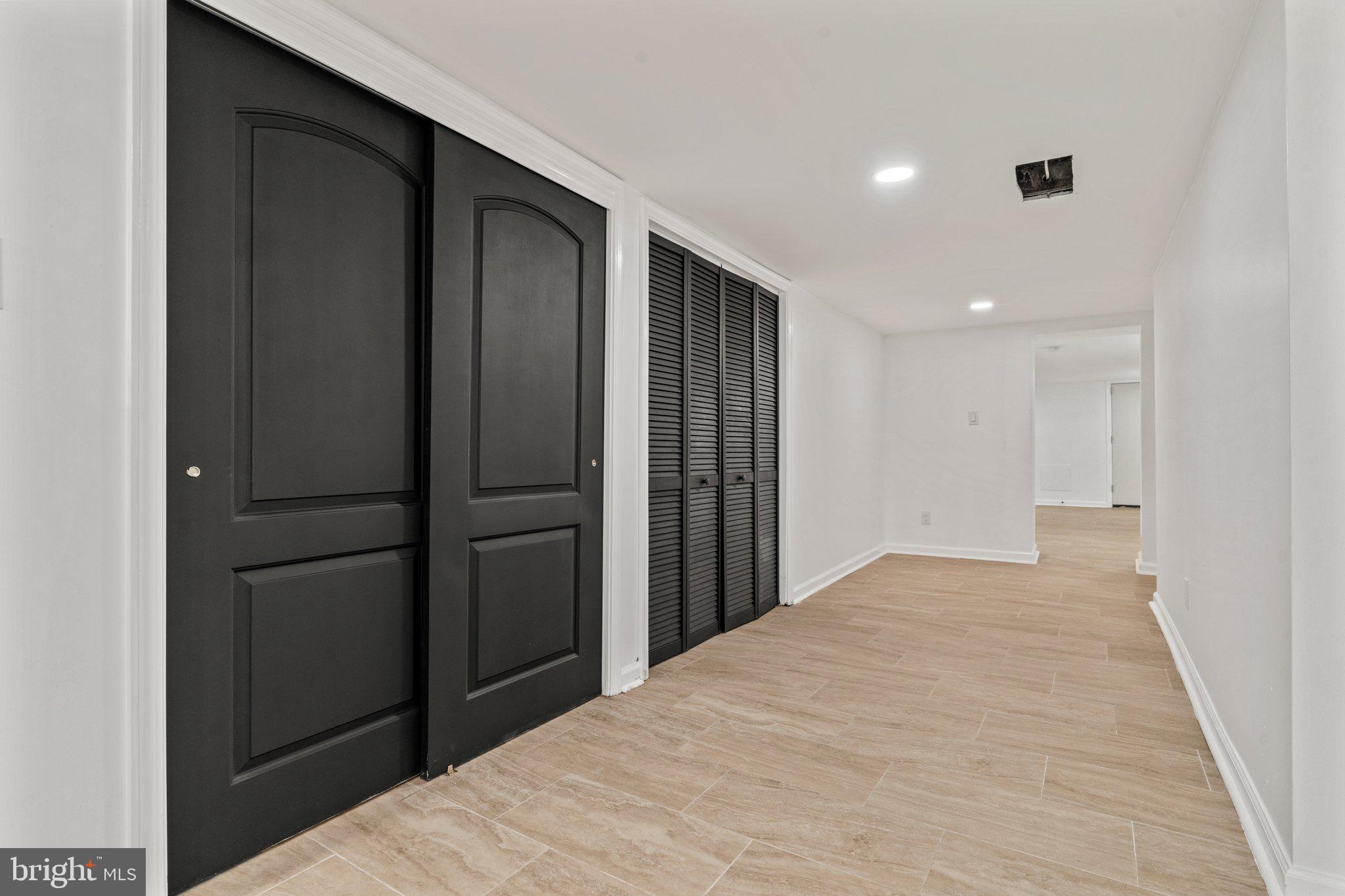 POINT BREEZE - Residential