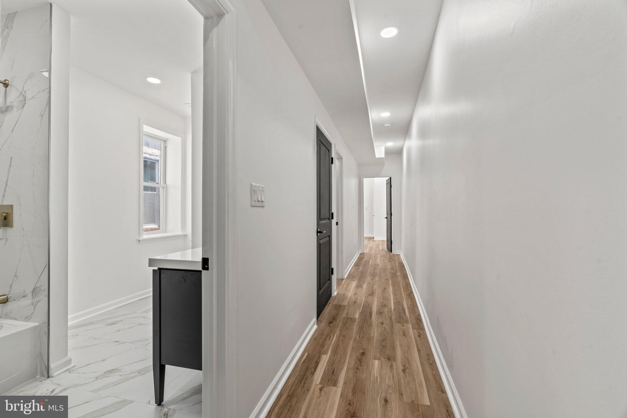 POINT BREEZE - Residential