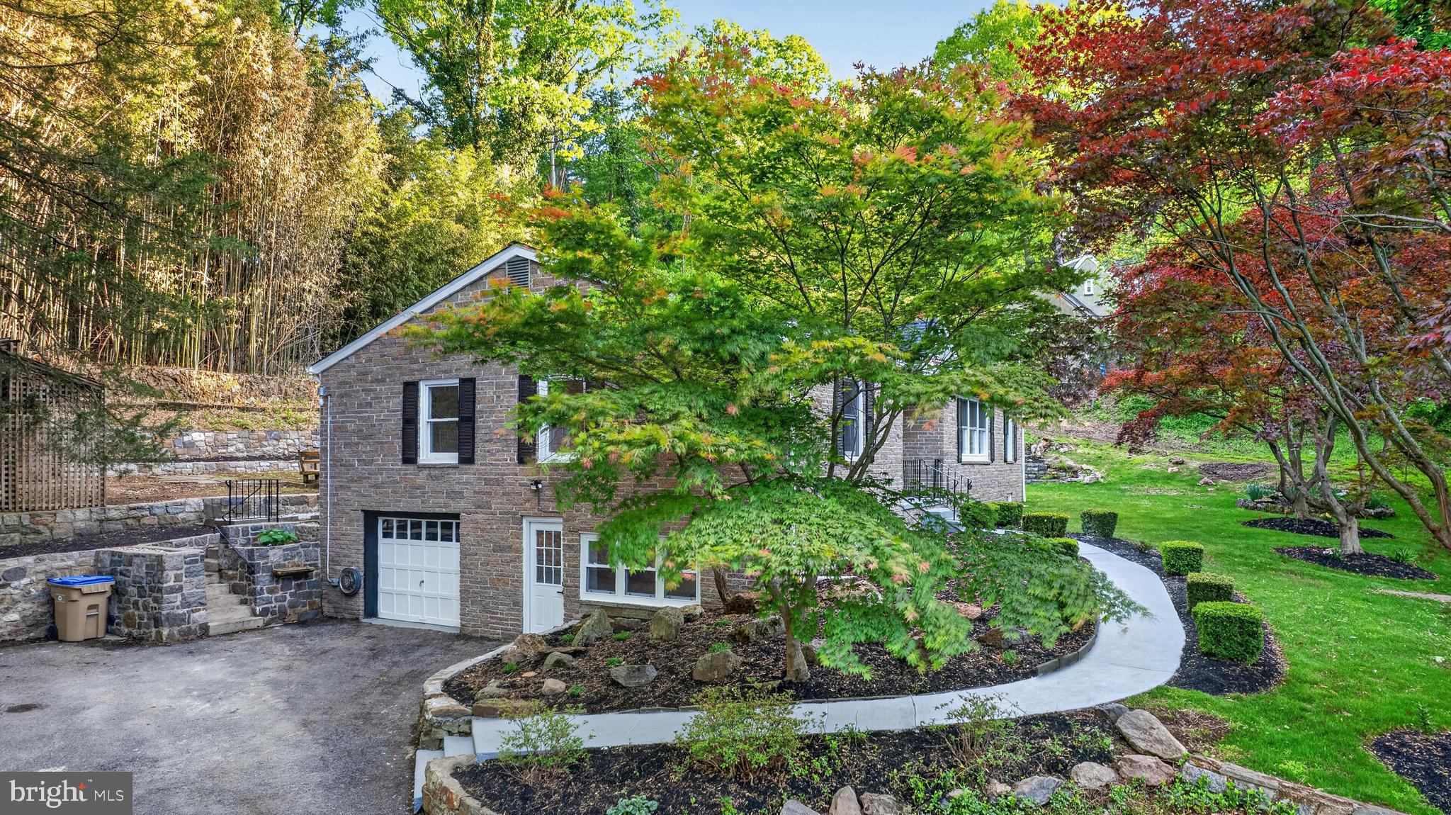 Welcome to this bright, fully remodeled 3-bedroom, 3-bath home in desirable Newtown Square — turnkey and move-in ready. Top-to-bottom renovation includes a brand-new chef’s kitchen with quartz counters and stainless appliances, new flooring throughout, fresh neutral paint, updated lighting and hardware, and contemporary baths.

Enjoy a spacious primary suite with en‑suite bath, two additional bedrooms, and an extra full bath on the main level. The finished lower level provides flexible living space with a third full bath — ideal for media, office, or guest quarters. Prime Newtown Square location close to schools, shopping, and parks. Recent complete remodel; low-maintenance and show-ready.