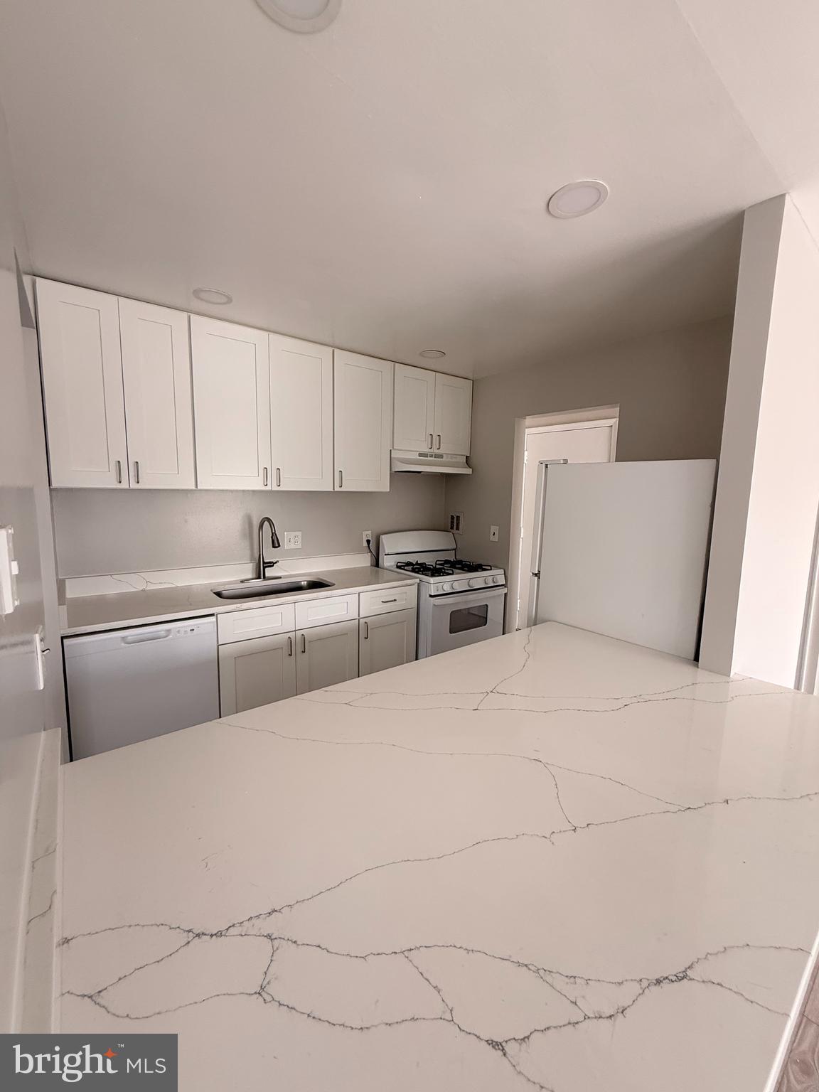 WILSON BRIDGE CONDOS - Residential