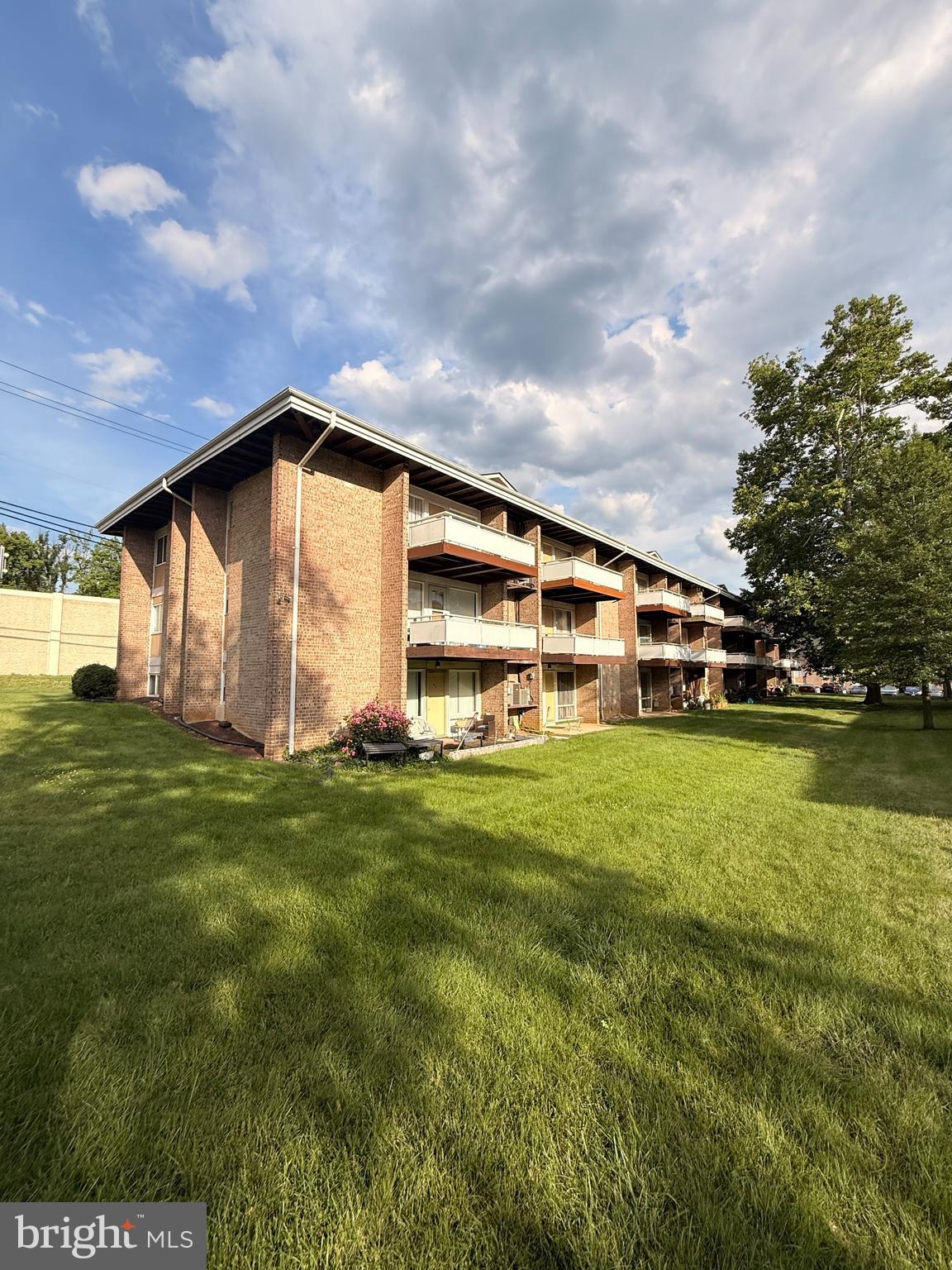 WILSON BRIDGE CONDOS - Residential