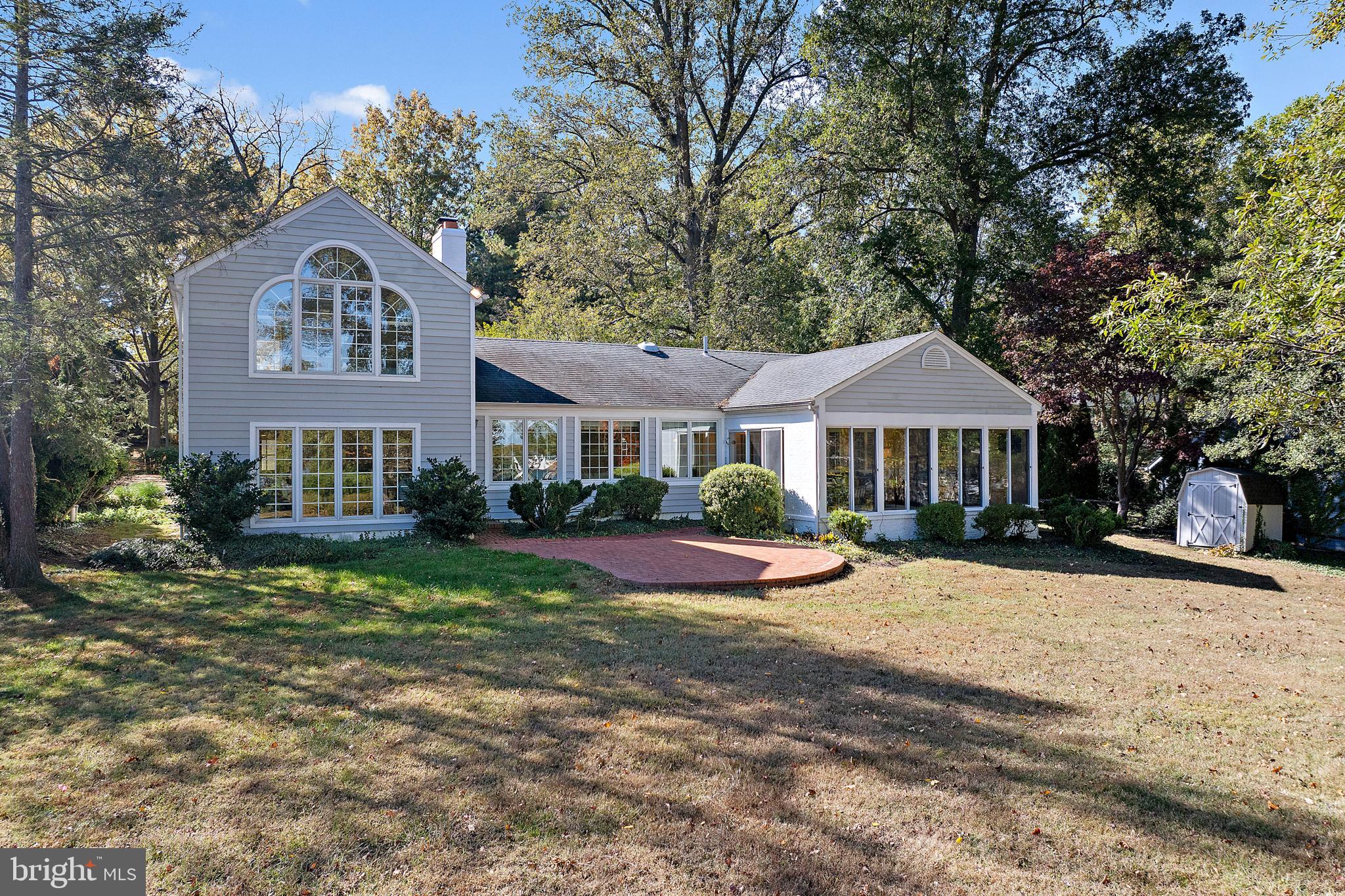 ANNAPOLIS COVE - Residential
