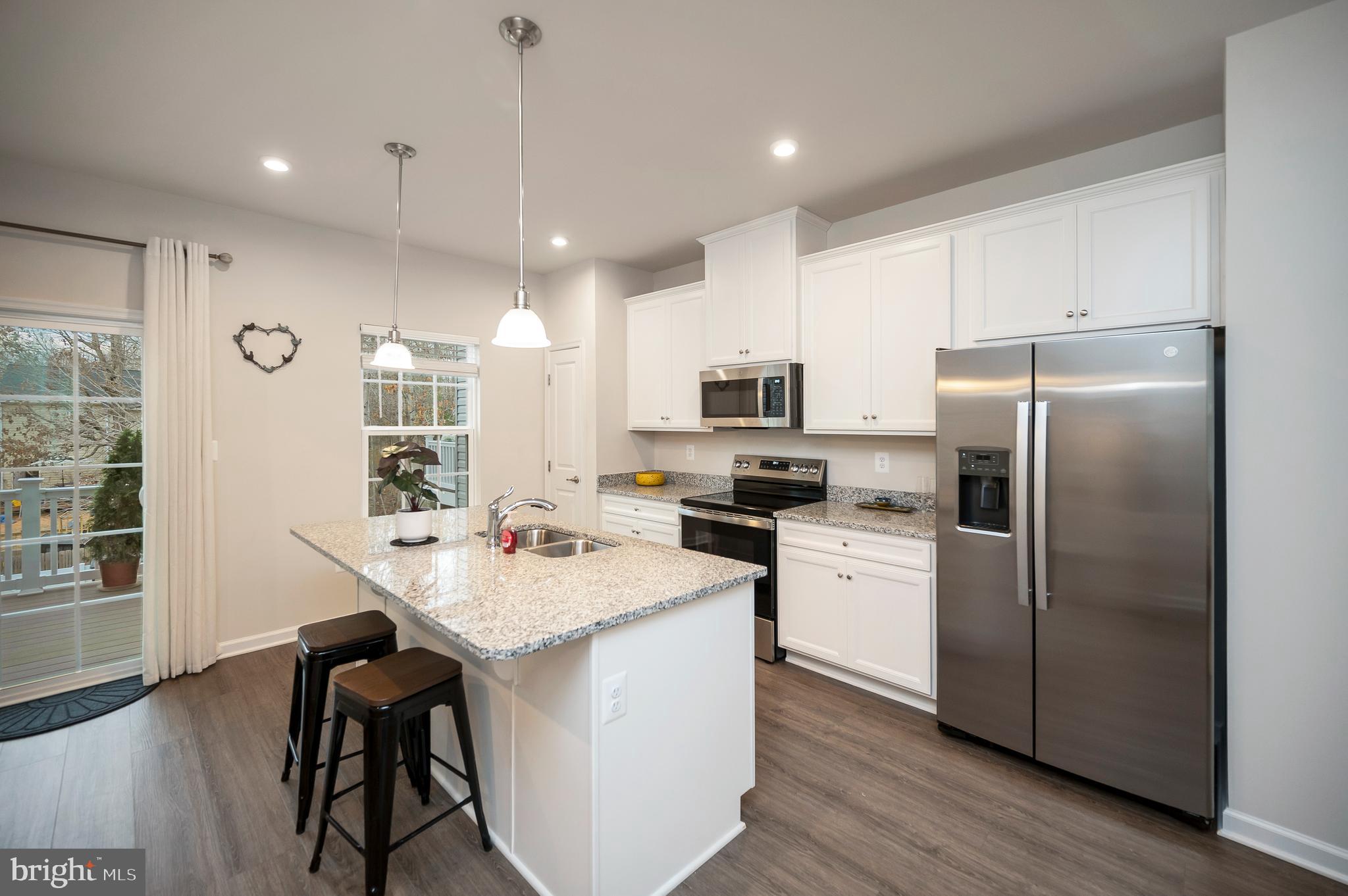 WILDERNESS SHORES - Residential
