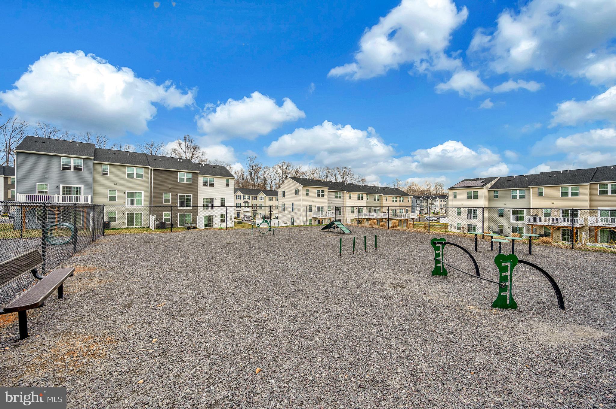 WILDERNESS SHORES - Residential