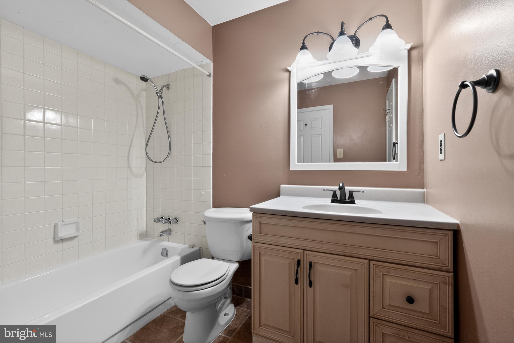 EAGLE RIDGE - Residential