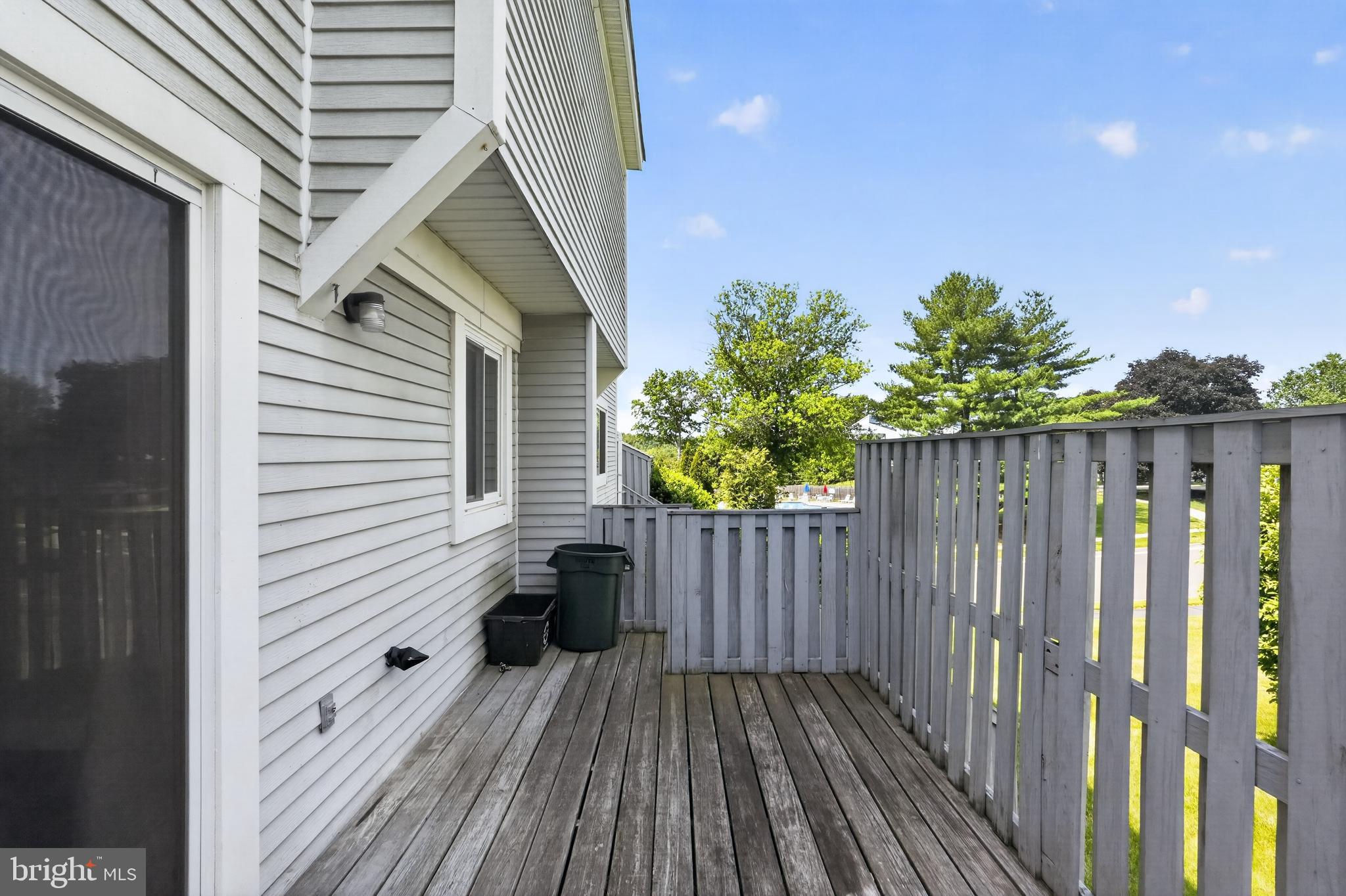 EAGLE RIDGE - Residential