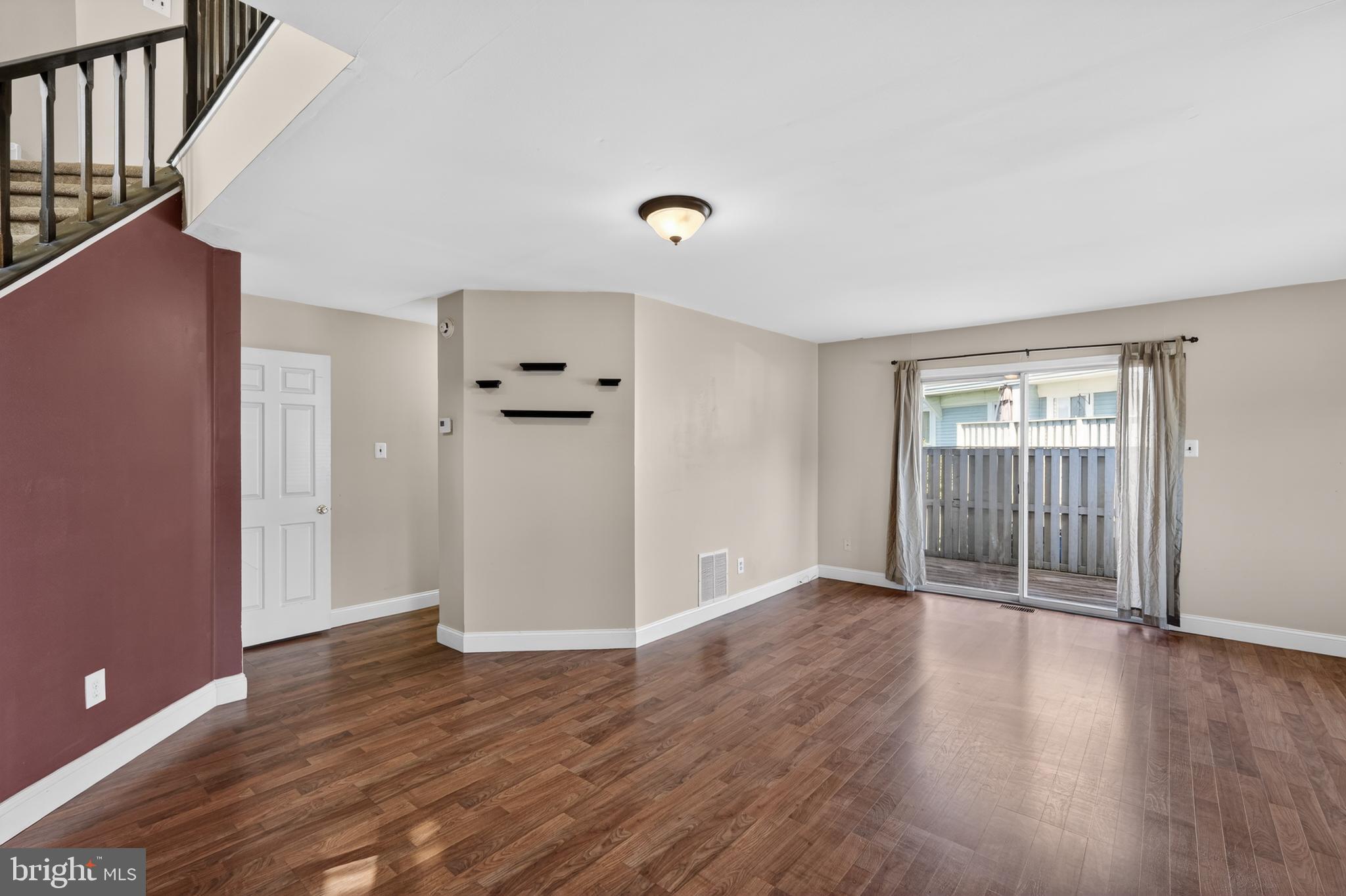 EAGLE RIDGE - Residential