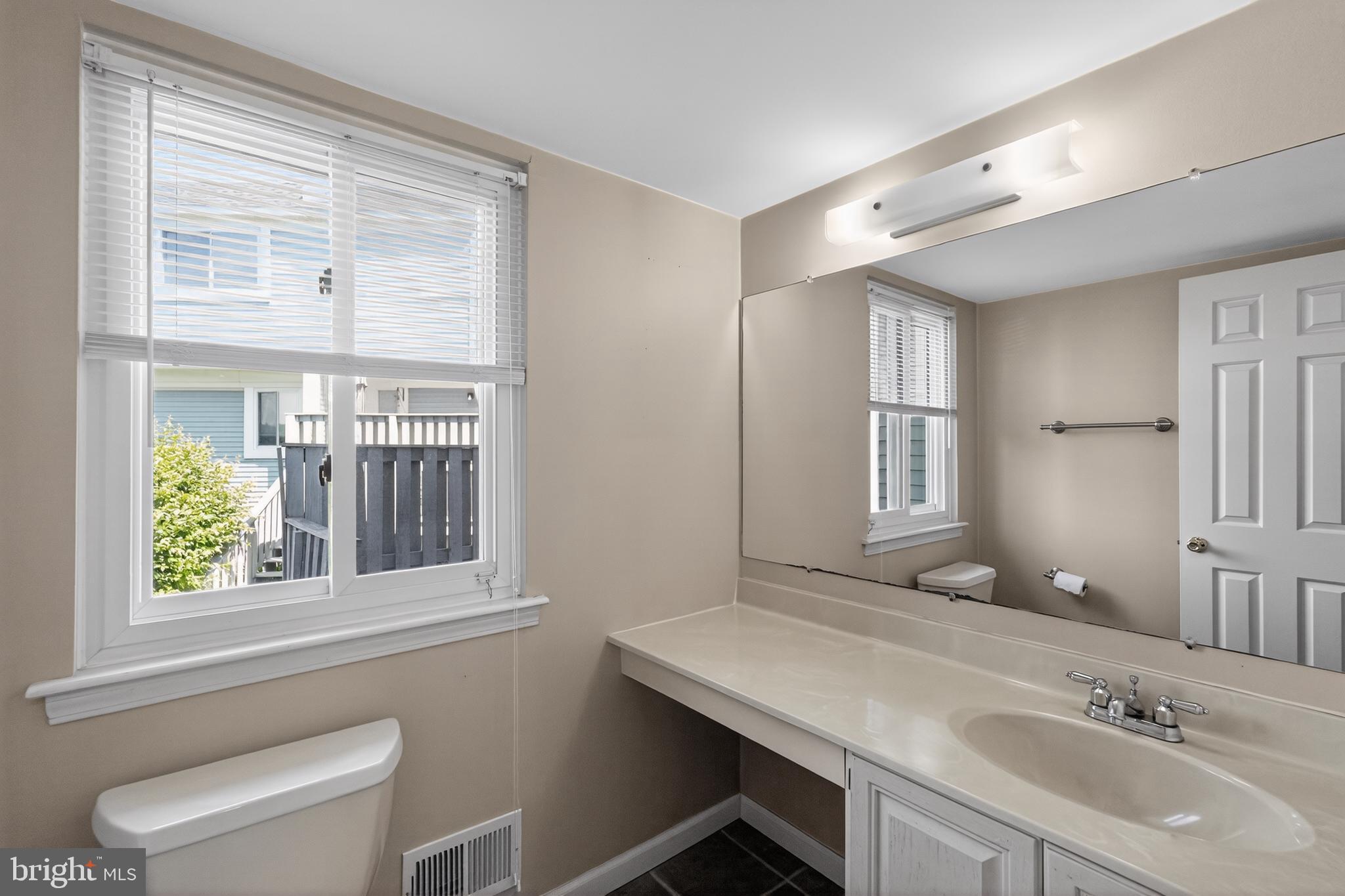 EAGLE RIDGE - Residential