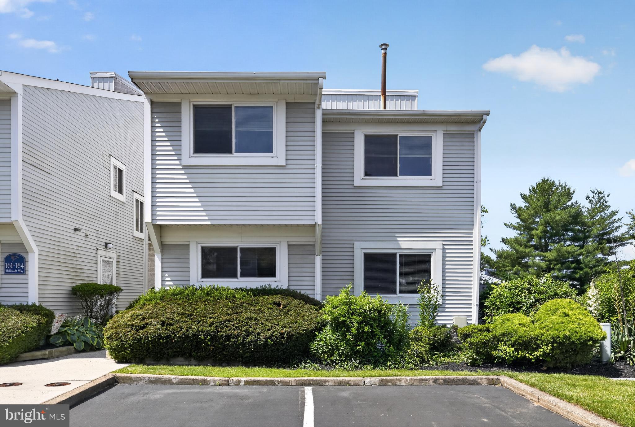 EAGLE RIDGE - Residential
