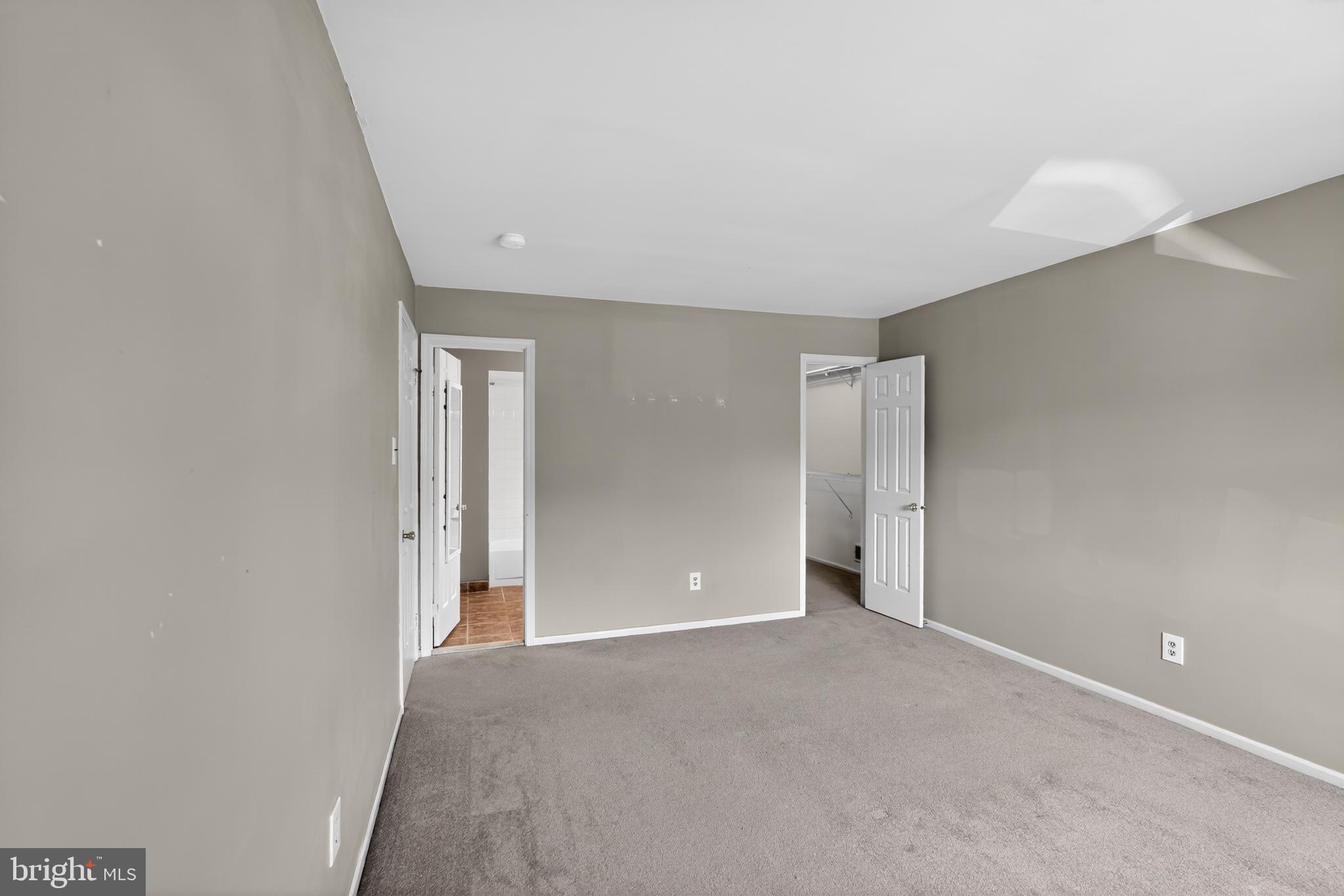 EAGLE RIDGE - Residential