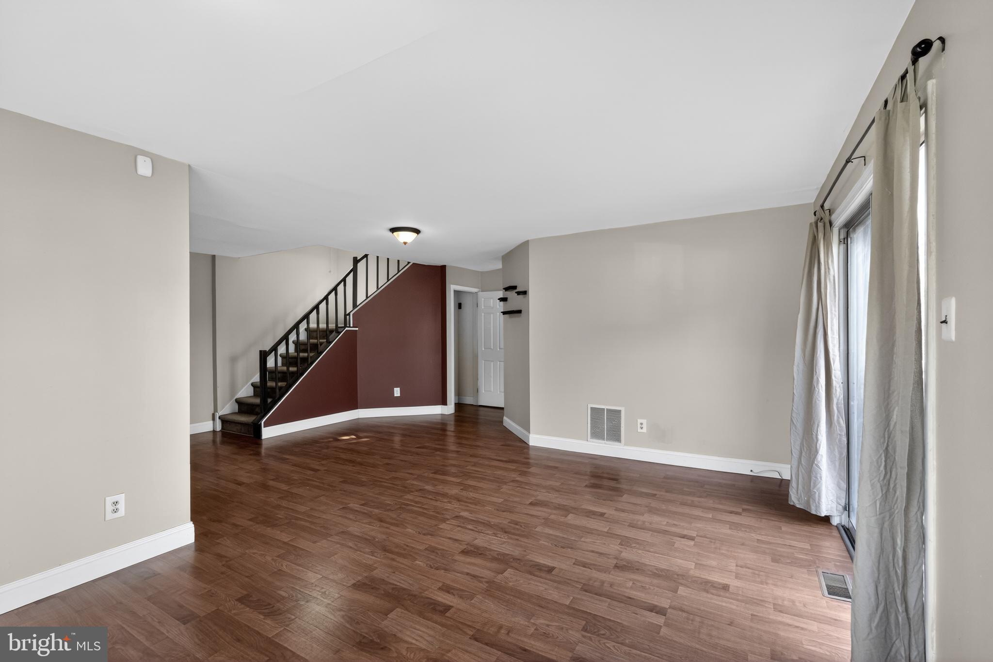 EAGLE RIDGE - Residential