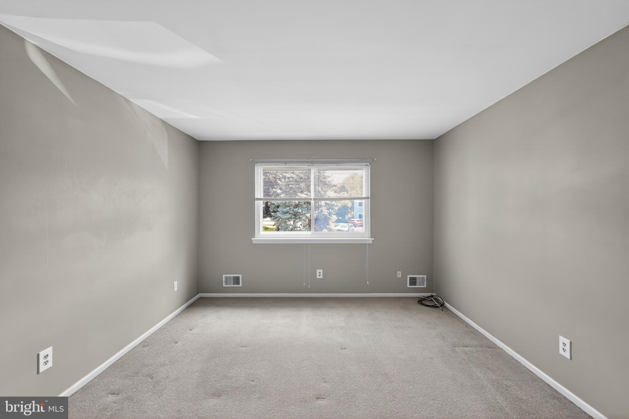EAGLE RIDGE - Residential