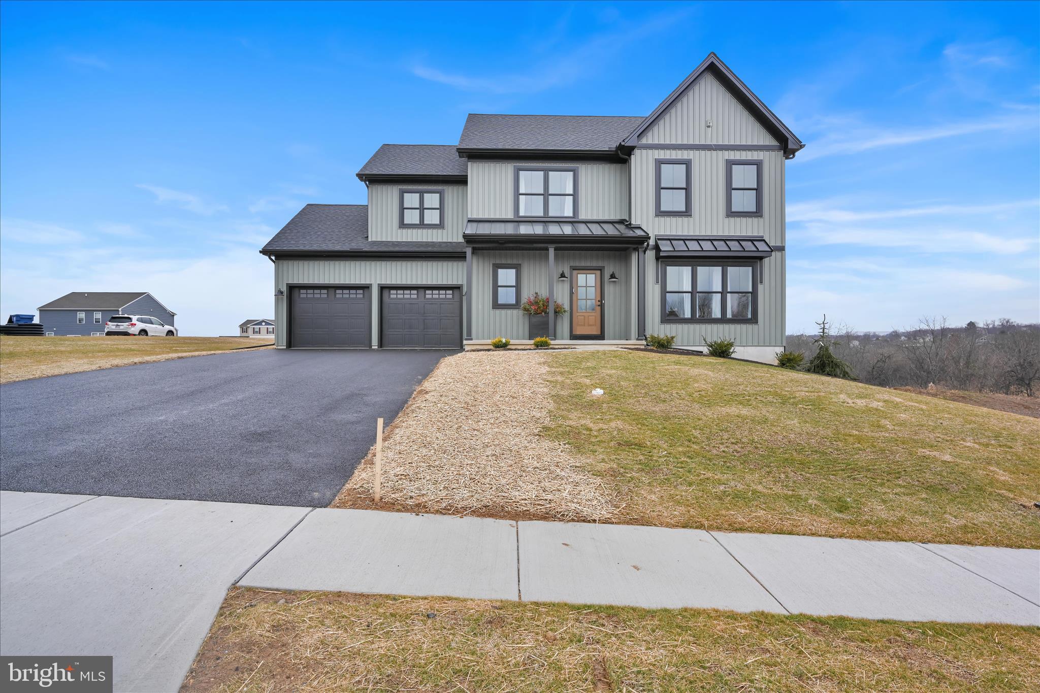 PIPING ROCKS - Residential