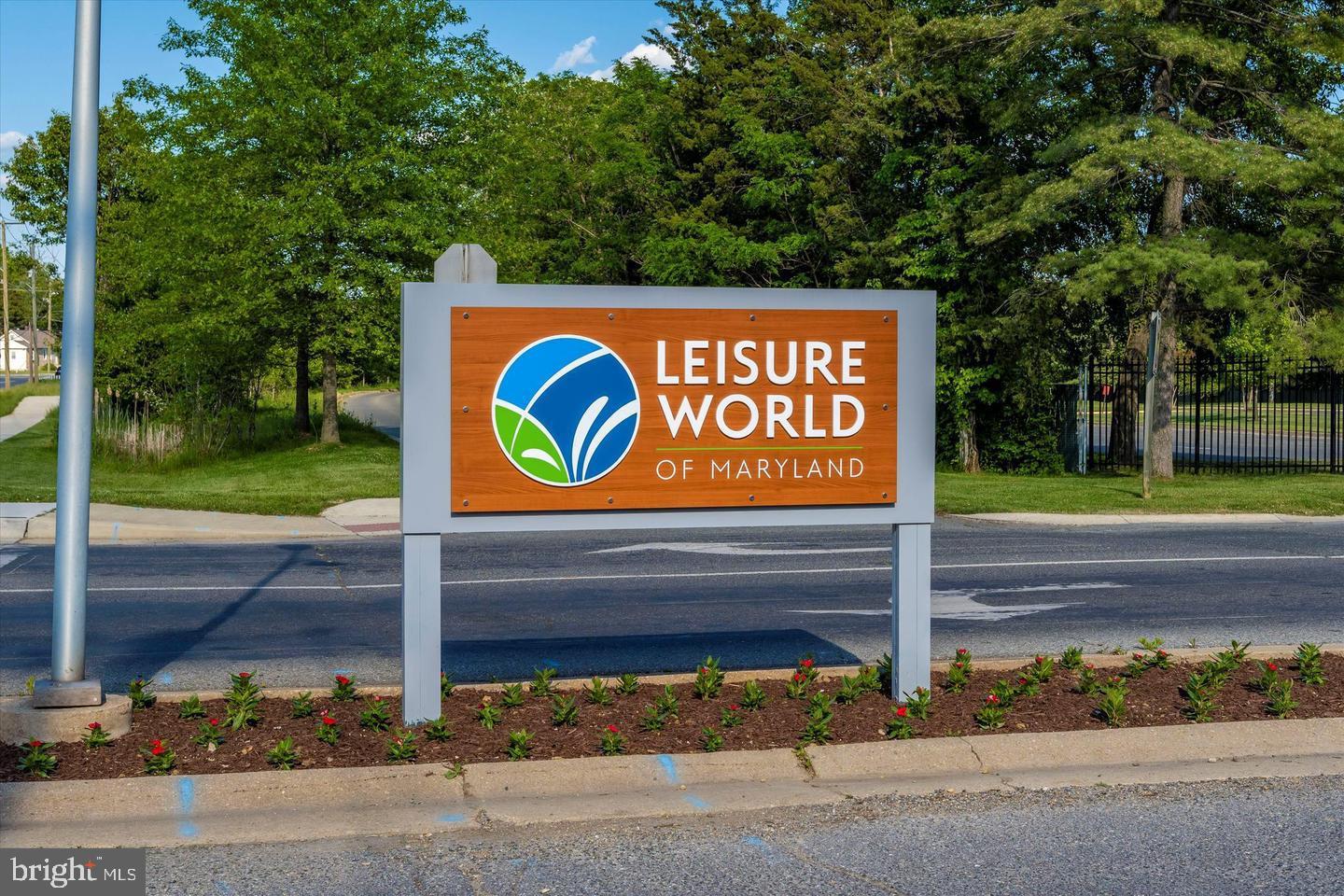 LEISURE WORLD - Residential