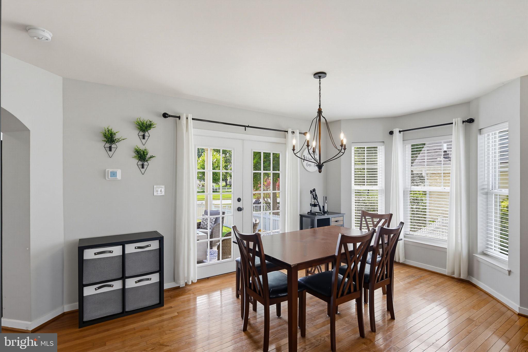 THE MEADOW AT NEW MARKET - Residential