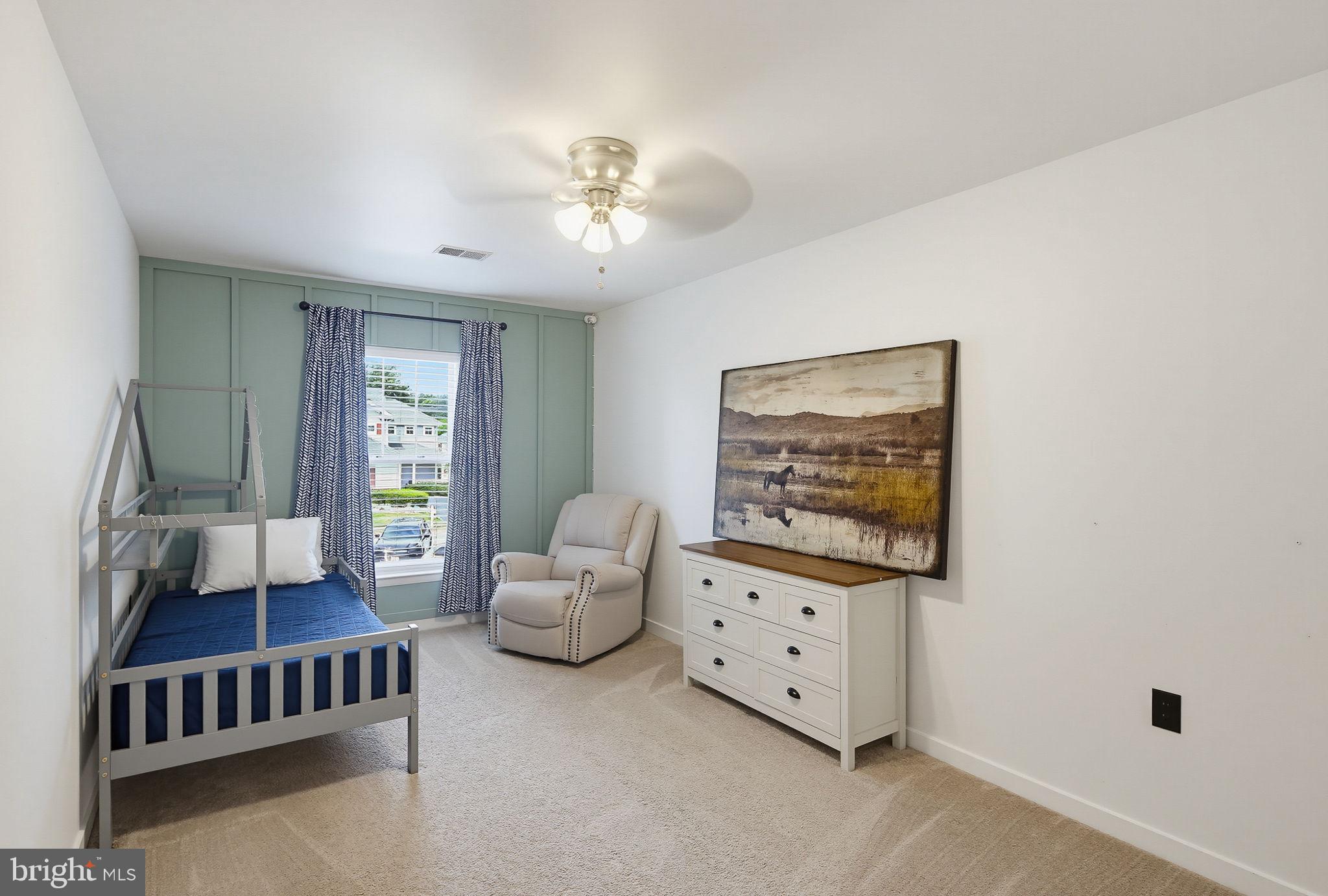 THE MEADOW AT NEW MARKET - Residential