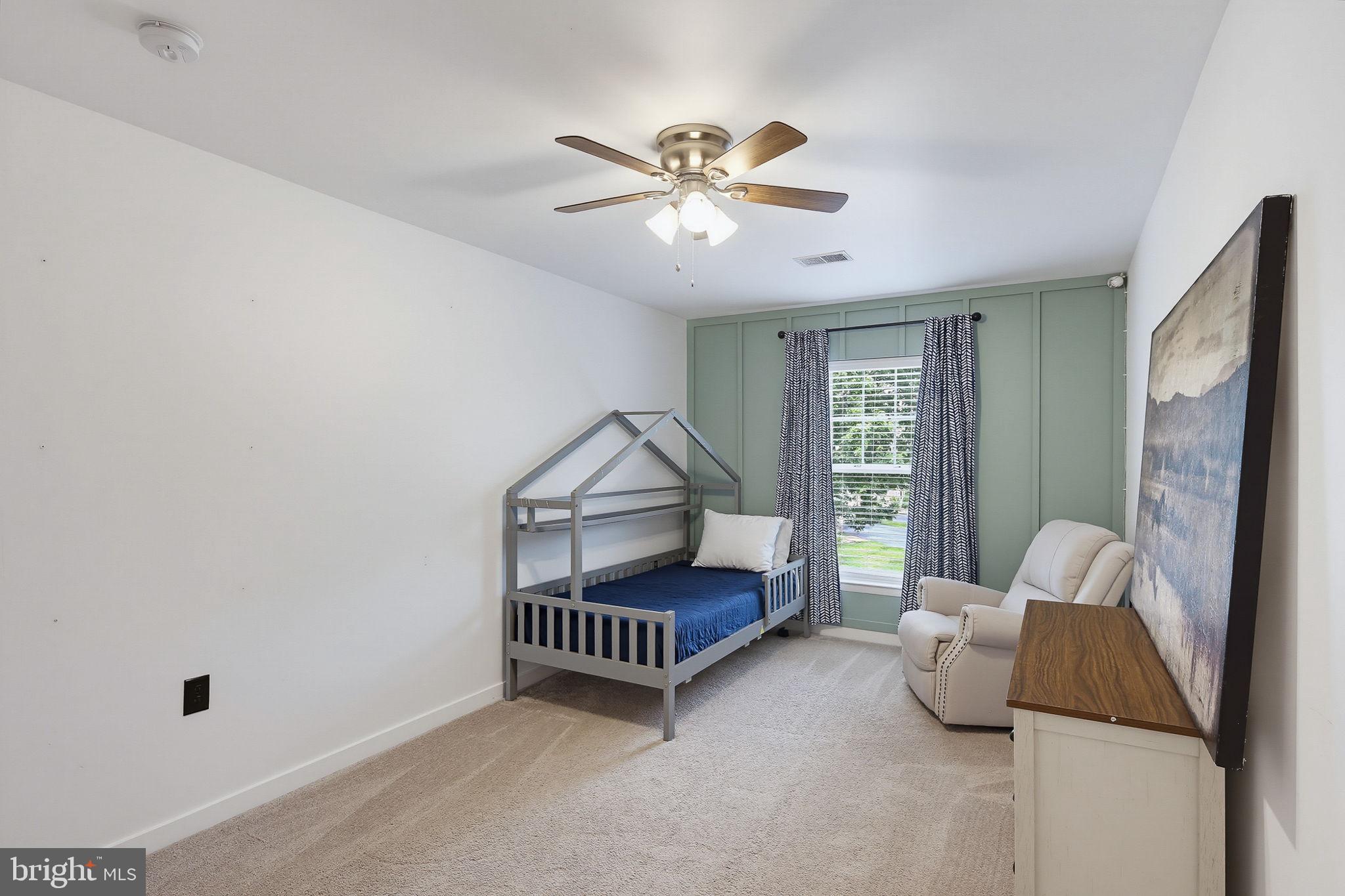 THE MEADOW AT NEW MARKET - Residential