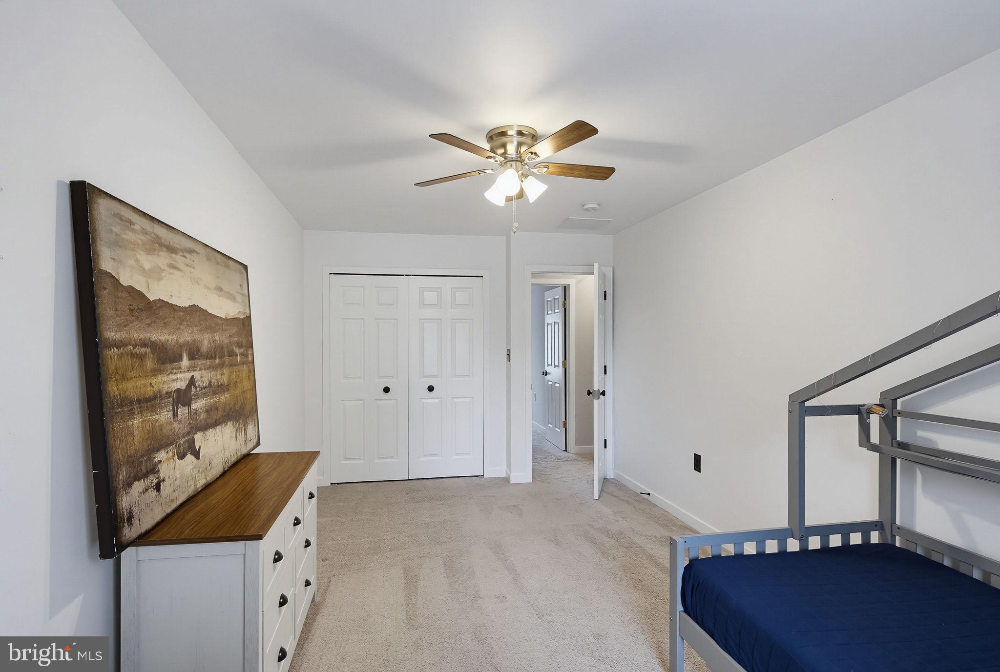 THE MEADOW AT NEW MARKET - Residential