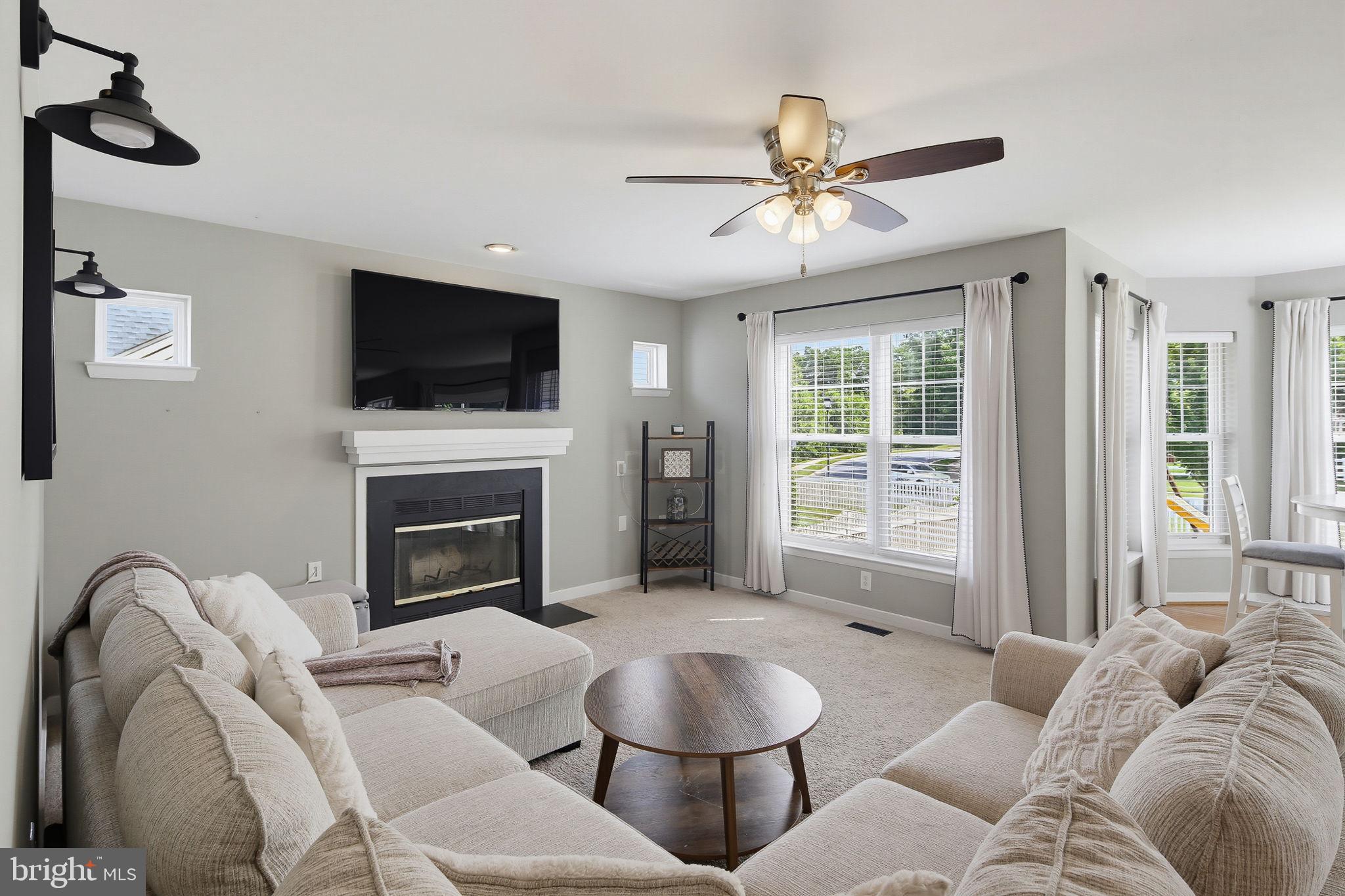 THE MEADOW AT NEW MARKET - Residential