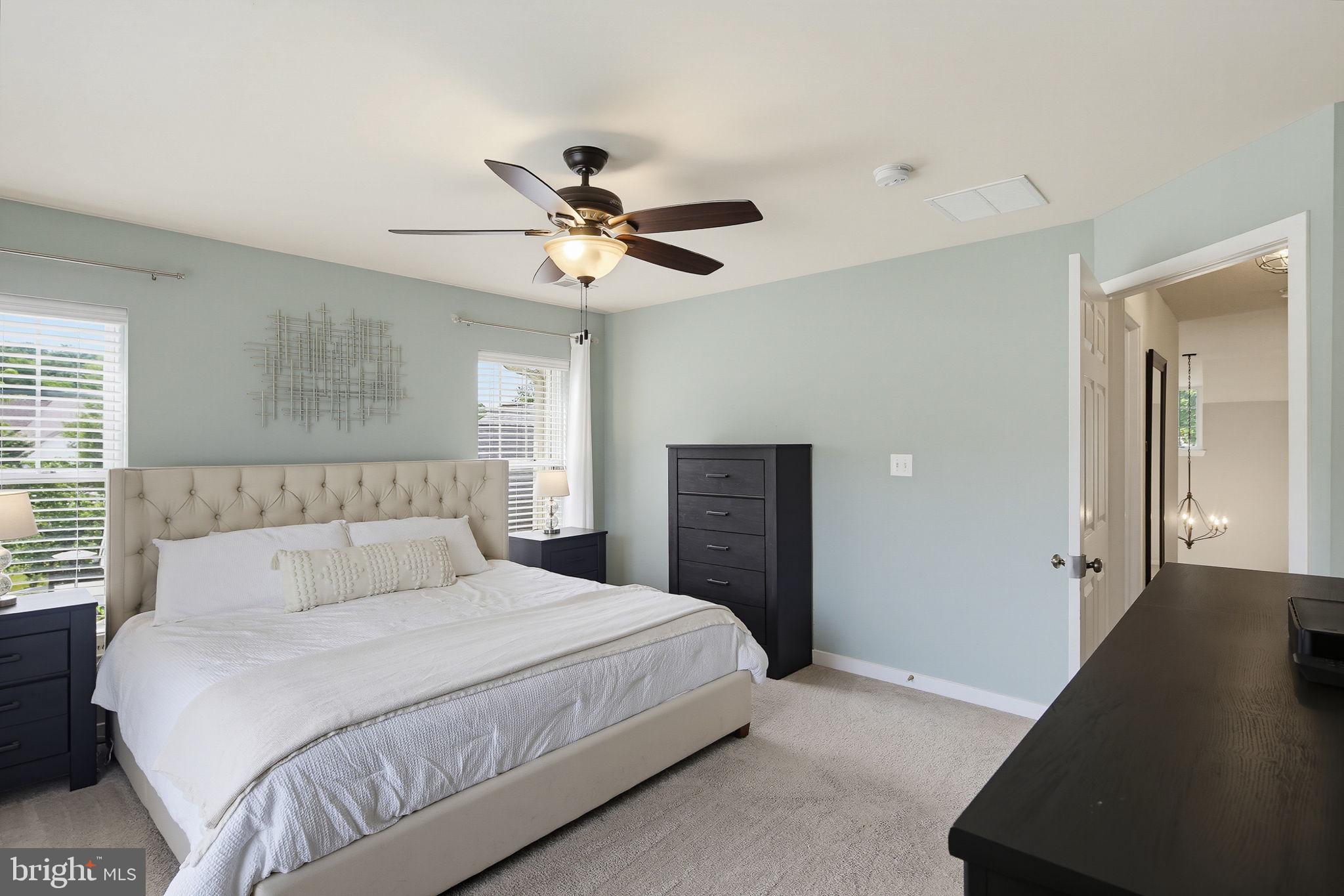 THE MEADOW AT NEW MARKET - Residential