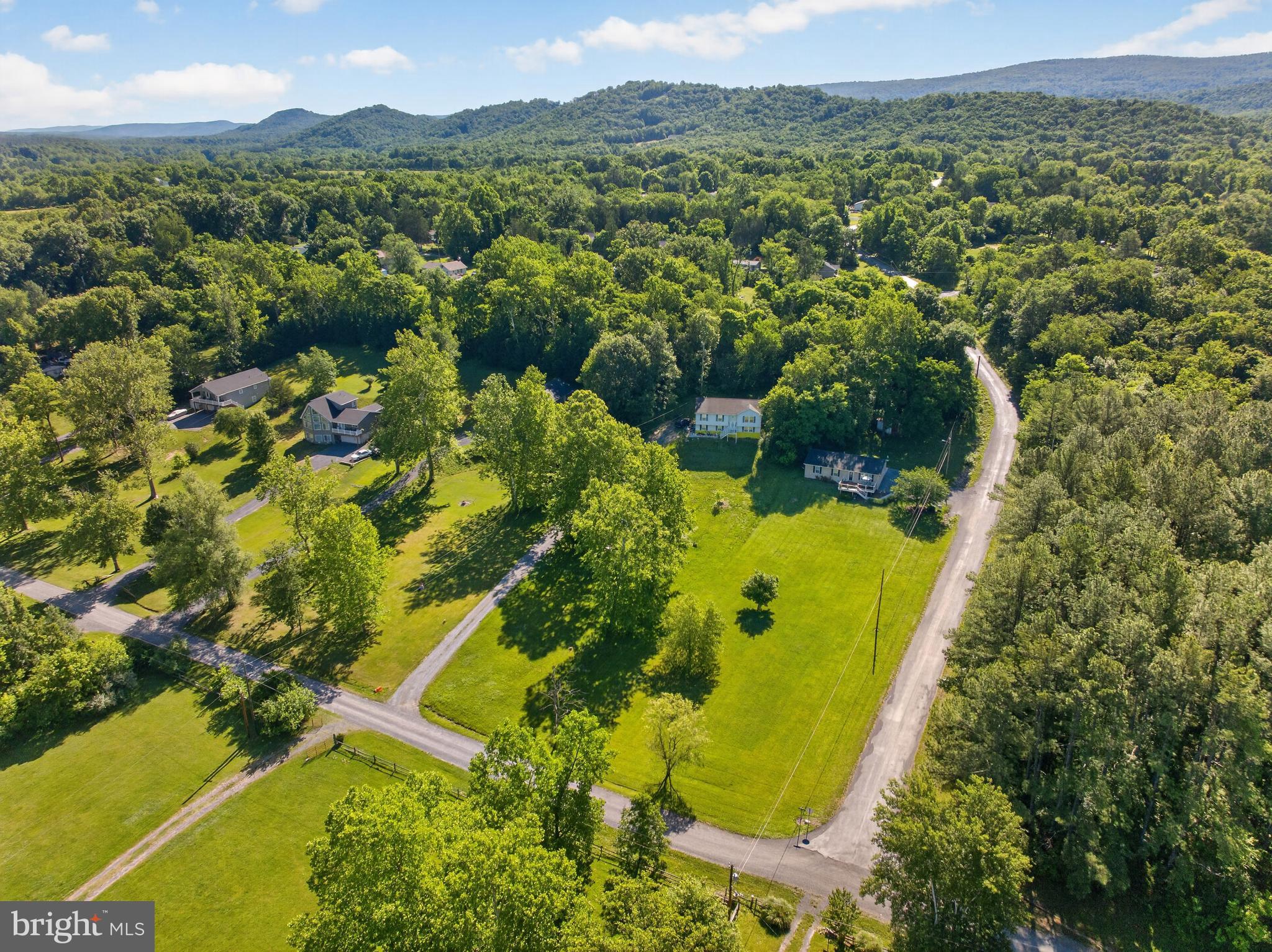SHEN FARMS RIVERVIEW - Residential