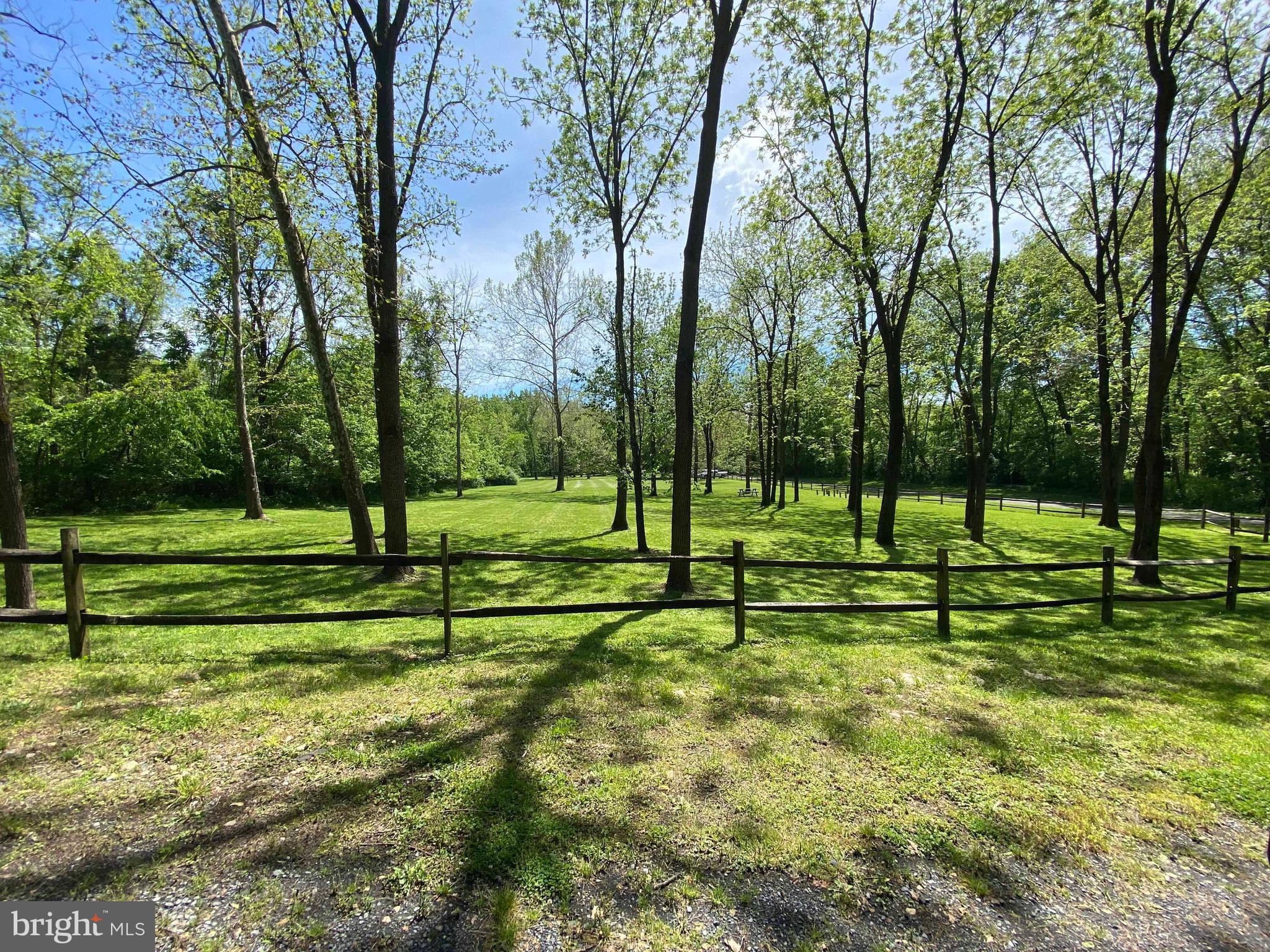 SHEN FARMS RIVERVIEW - Residential