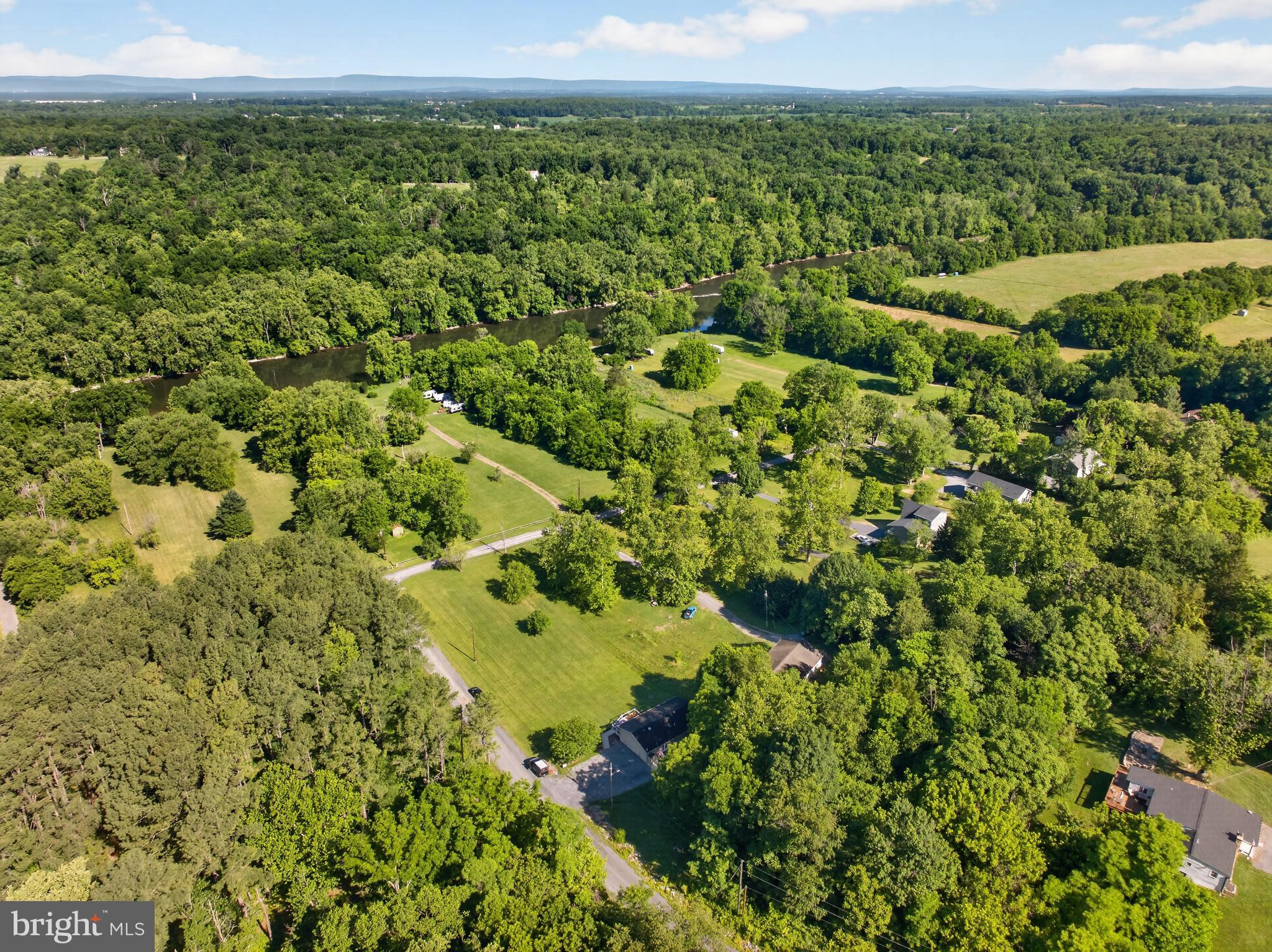 SHEN FARMS RIVERVIEW - Residential
