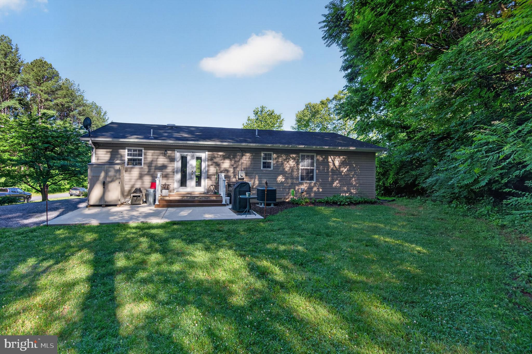 SHEN FARMS RIVERVIEW - Residential