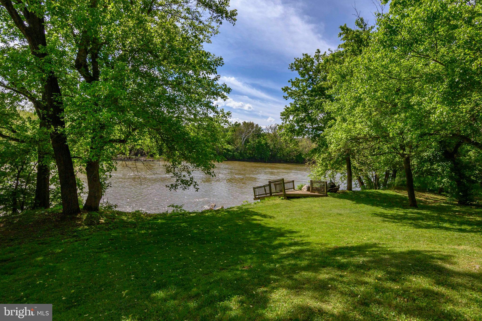 SHEN FARMS RIVERVIEW - Residential