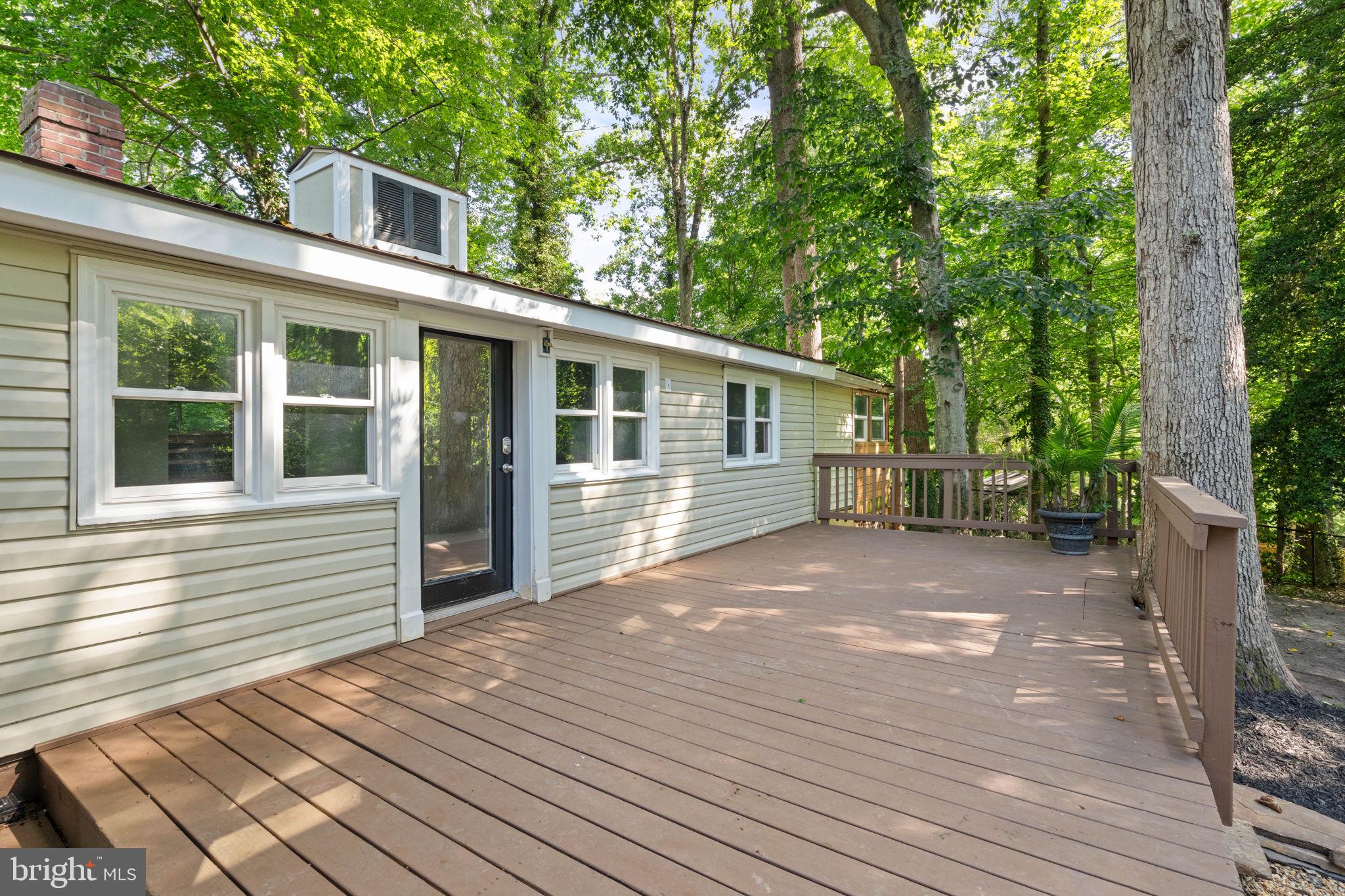 LION TRACT LAKE JACKSON - Residential