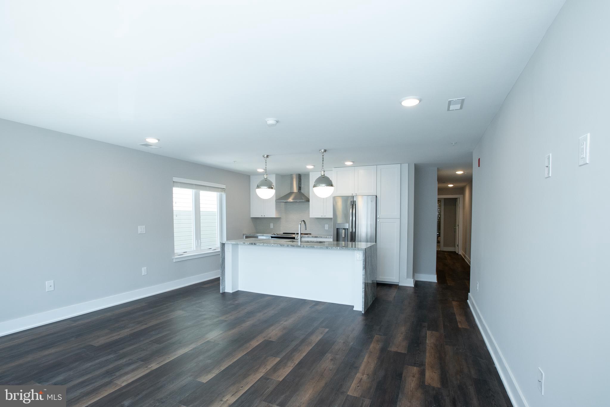 FAIRMOUNT - Residential Lease