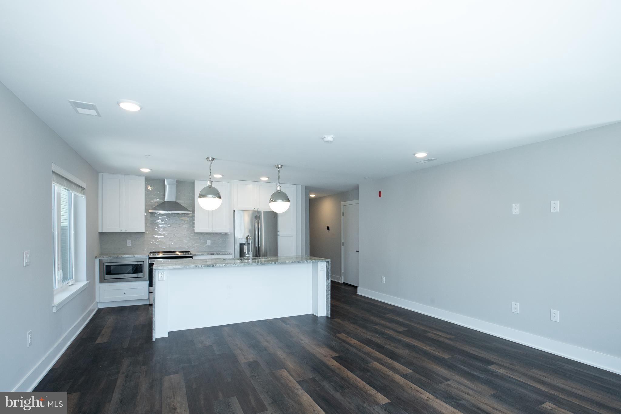FAIRMOUNT - Residential Lease
