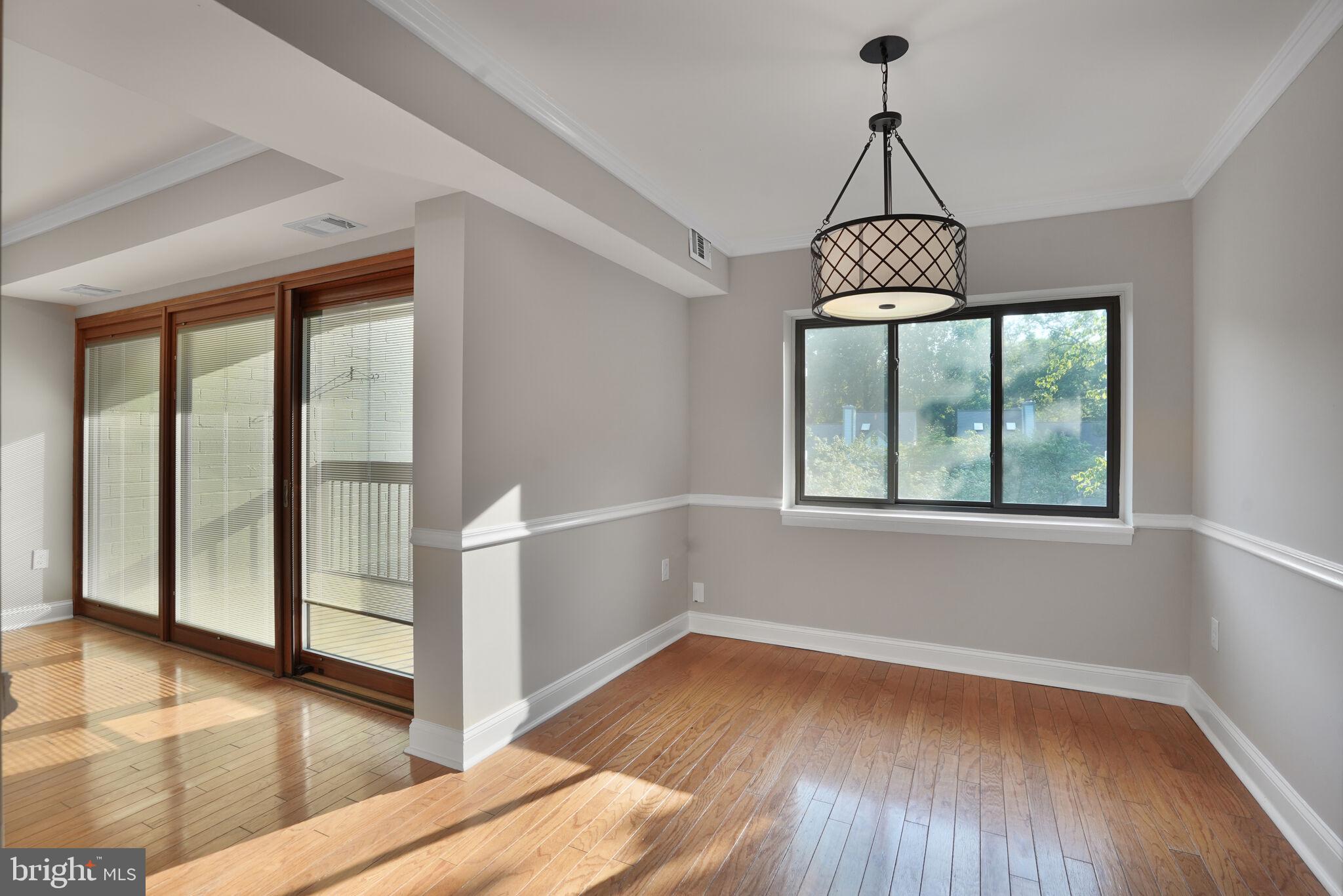 SPRINGWOOD - Residential