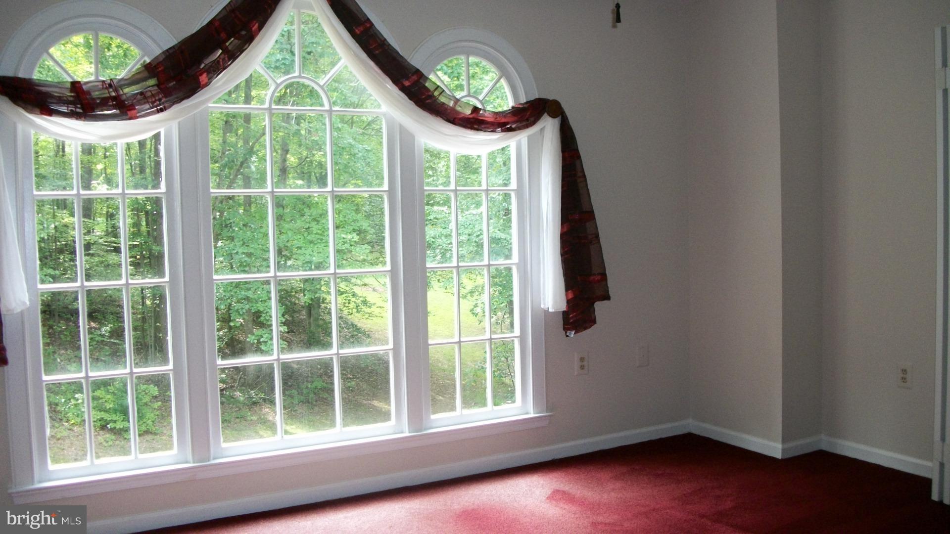 OCCOQUAN OAKS - Residential