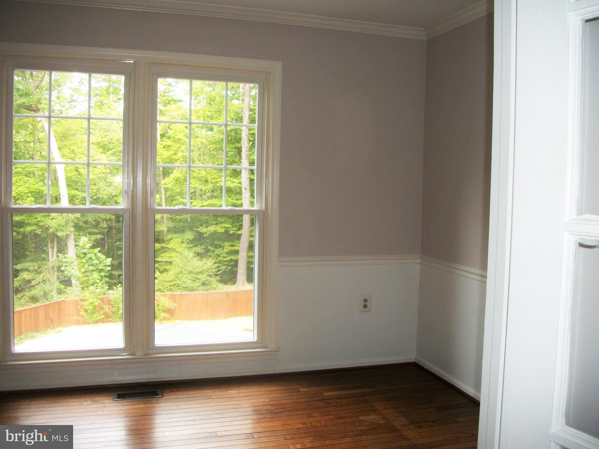 OCCOQUAN OAKS - Residential