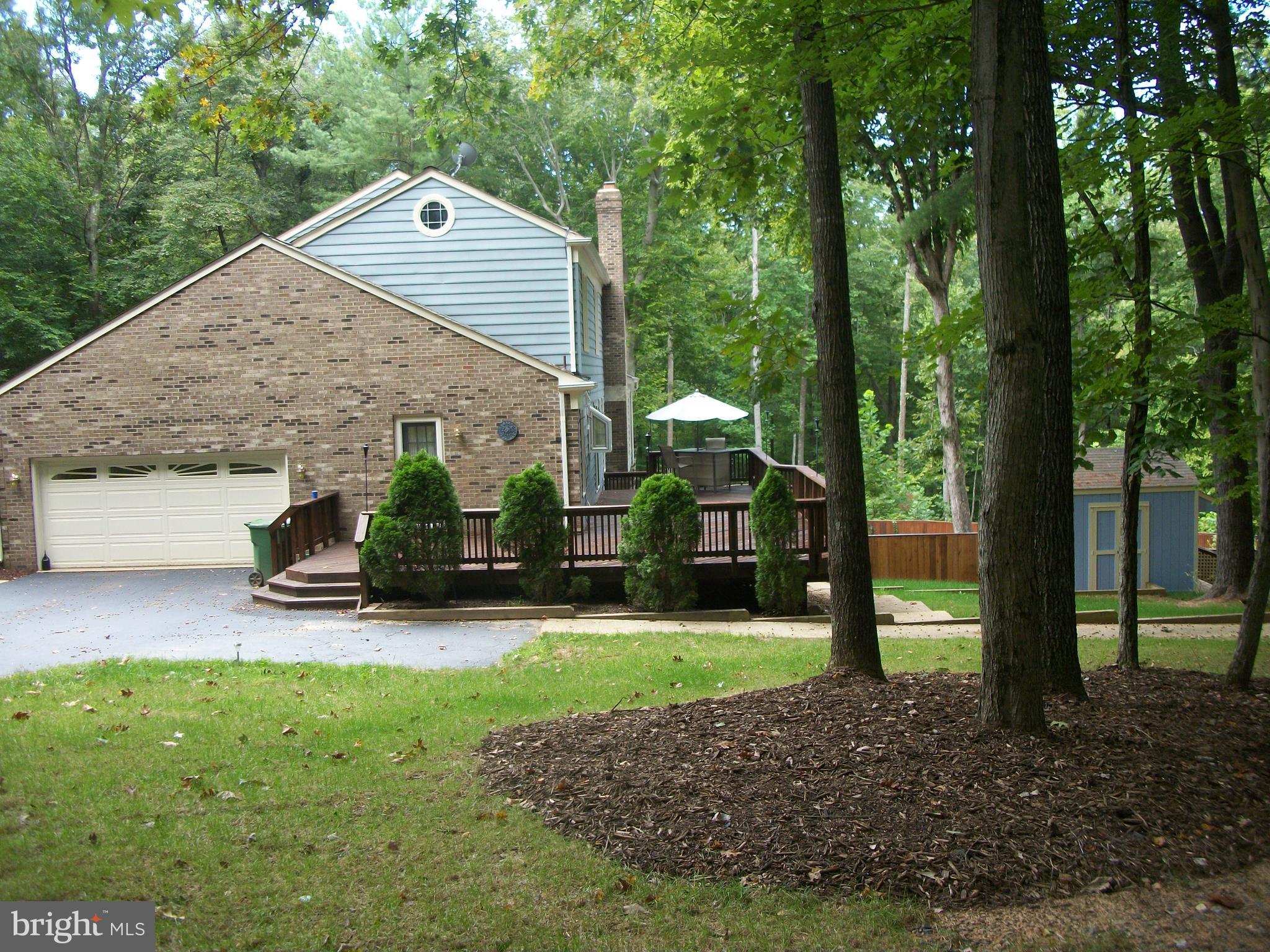 OCCOQUAN OAKS - Residential