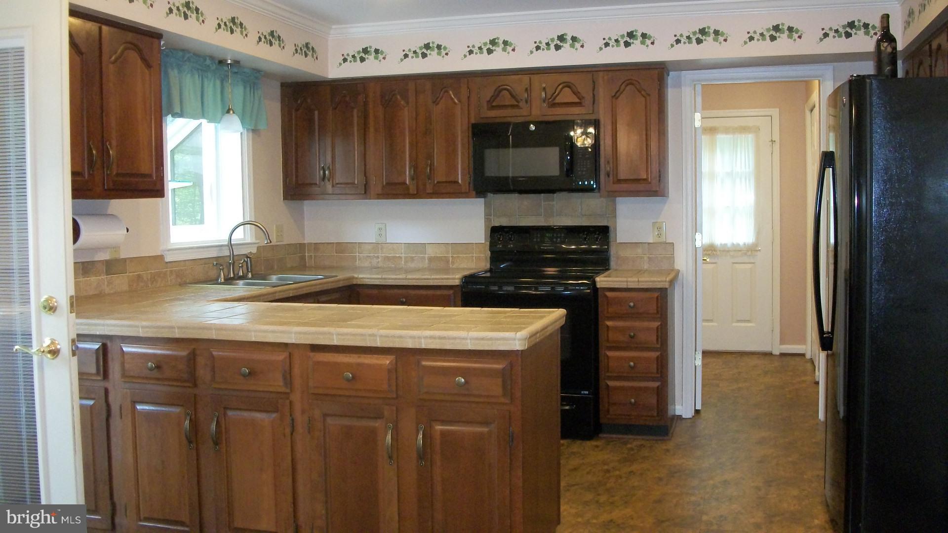 OCCOQUAN OAKS - Residential