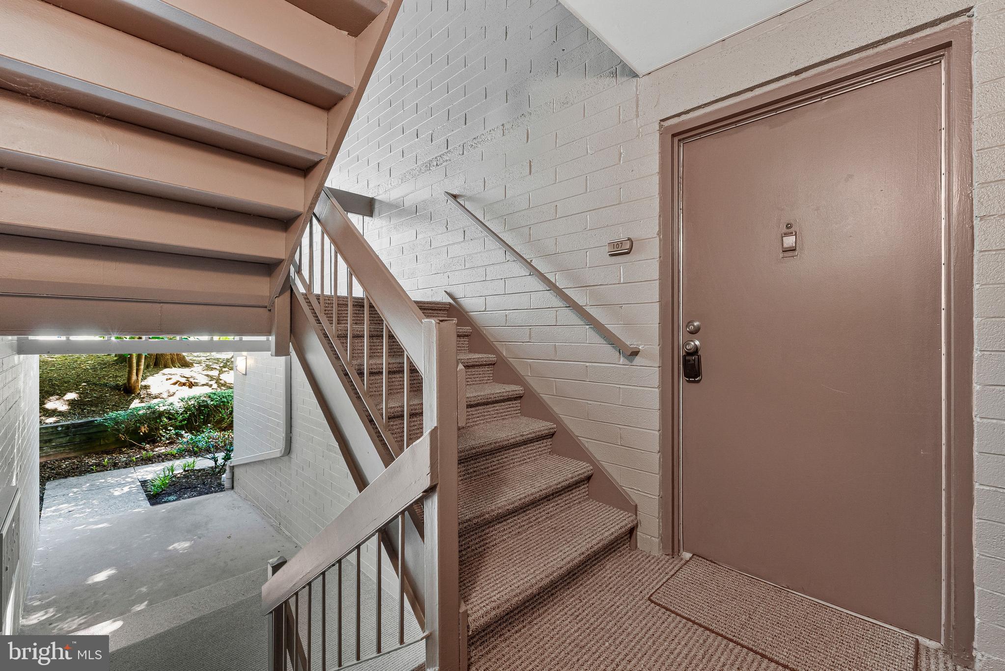 SPRINGWOOD - Residential