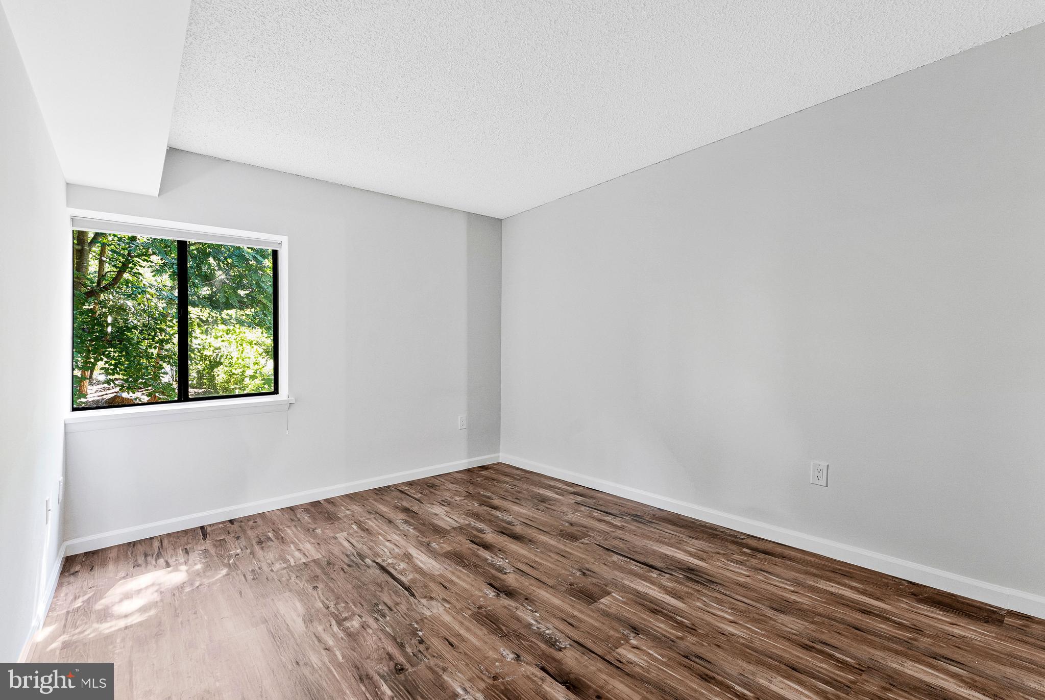 SPRINGWOOD - Residential