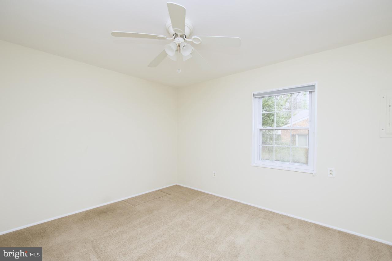 NORTH SPRINGFIELD - Residential