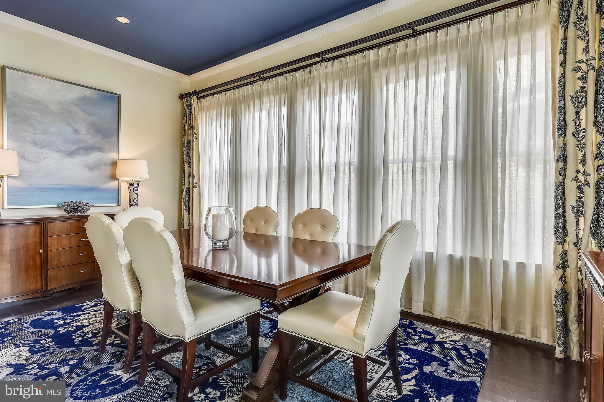 EASTON VILLAGE - Residential