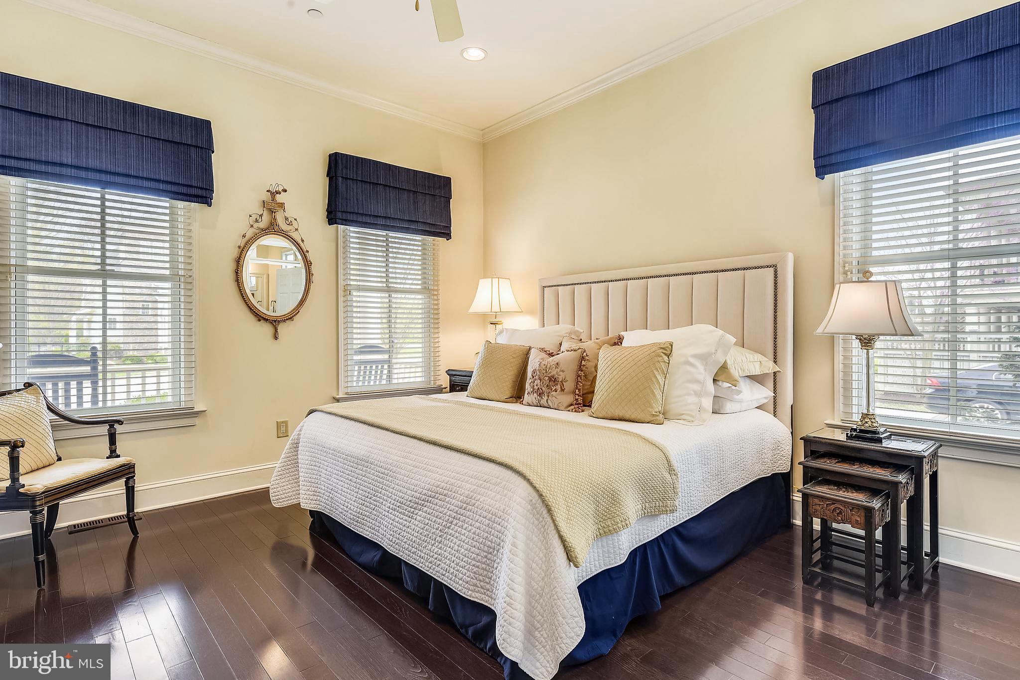 EASTON VILLAGE - Residential