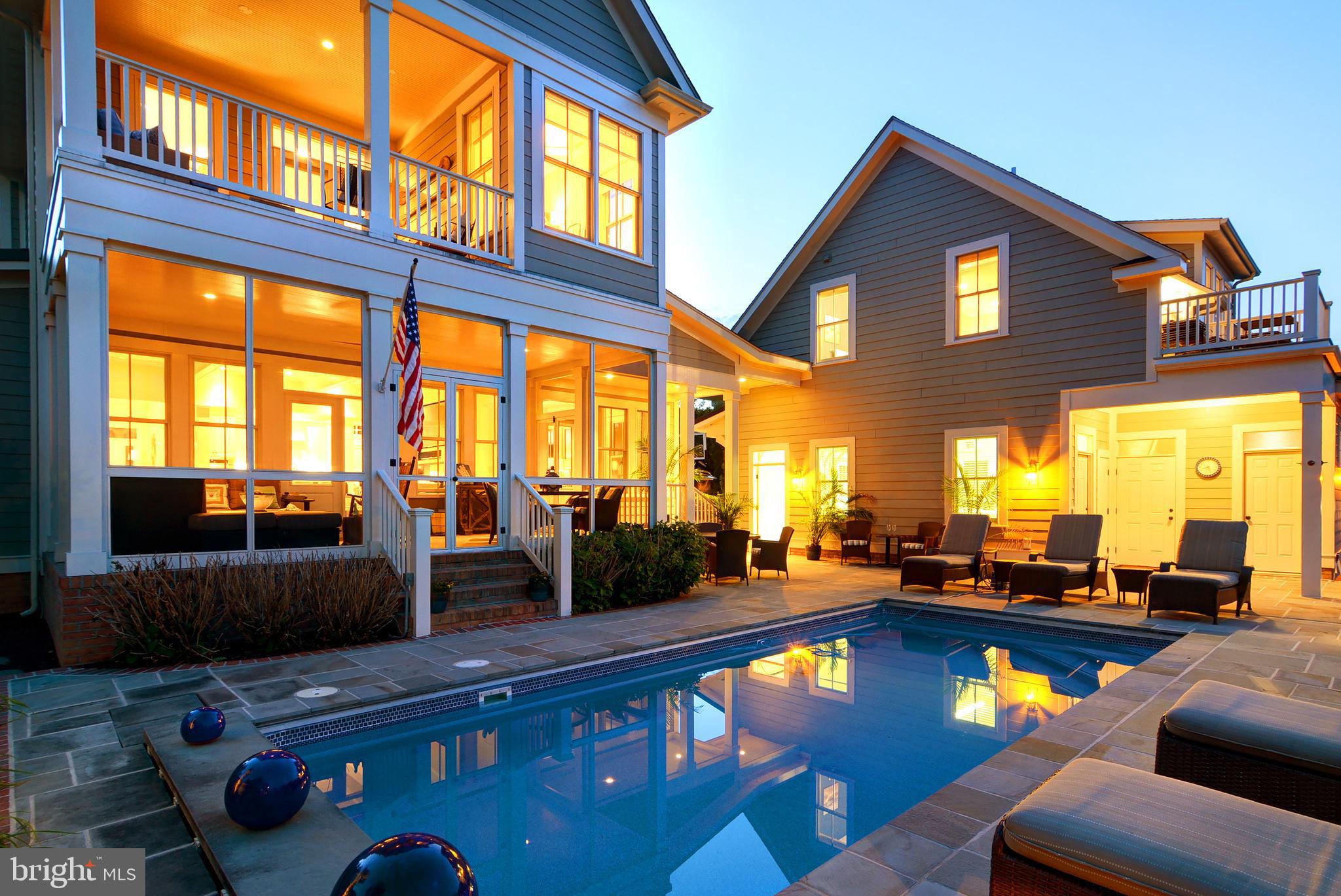 EASTON VILLAGE - Residential