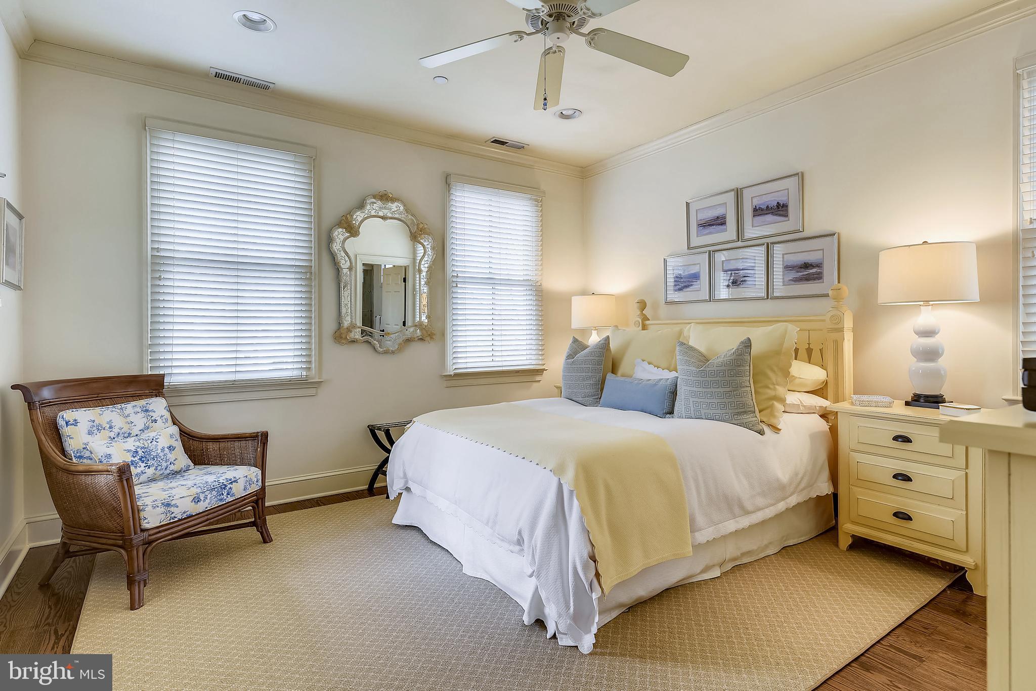 EASTON VILLAGE - Residential
