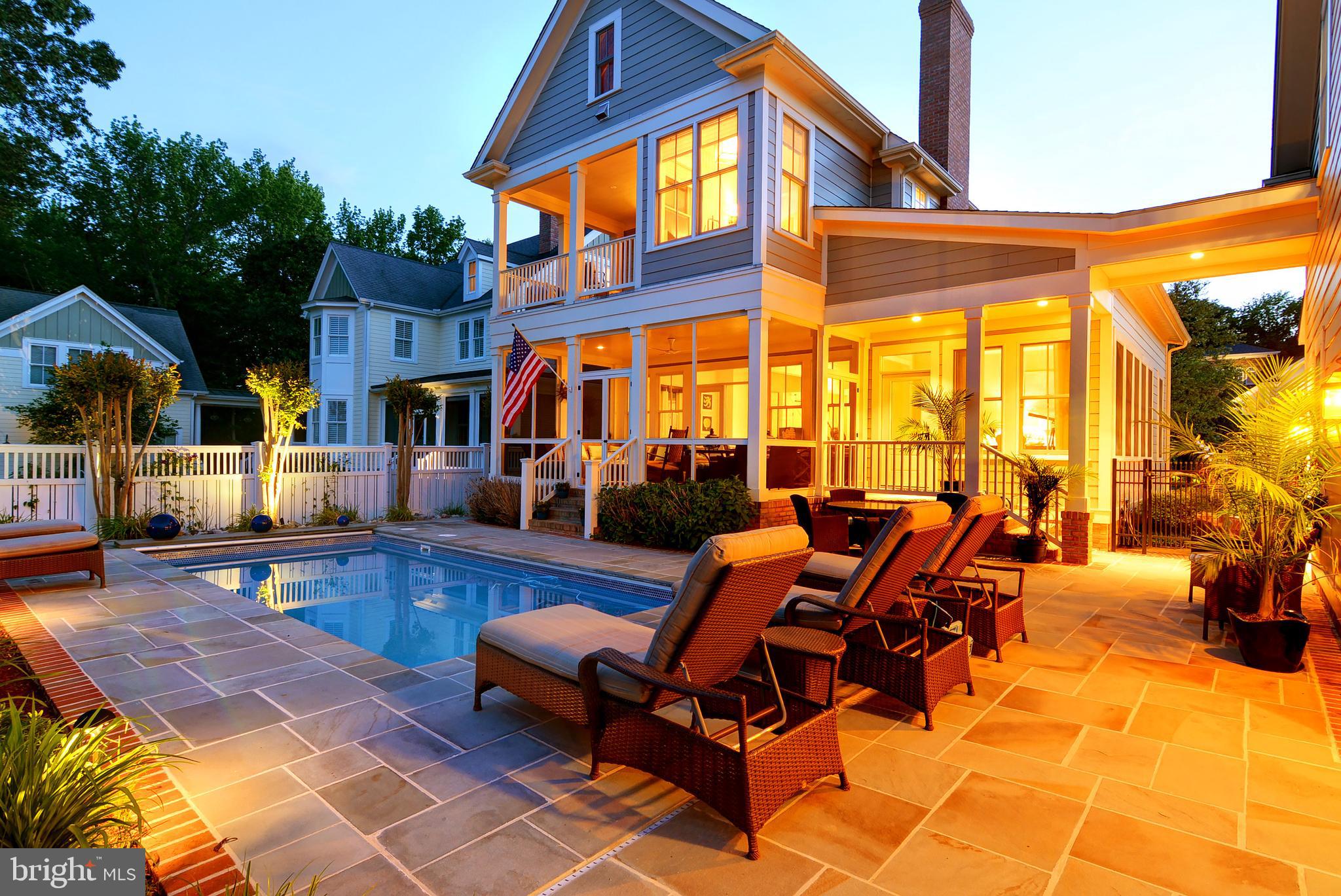 EASTON VILLAGE - Residential