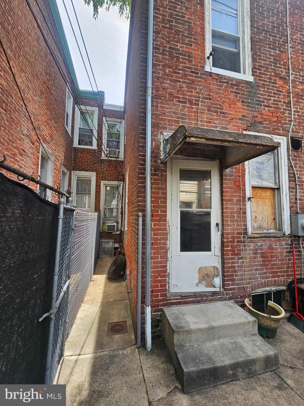 JUNIATA - Residential