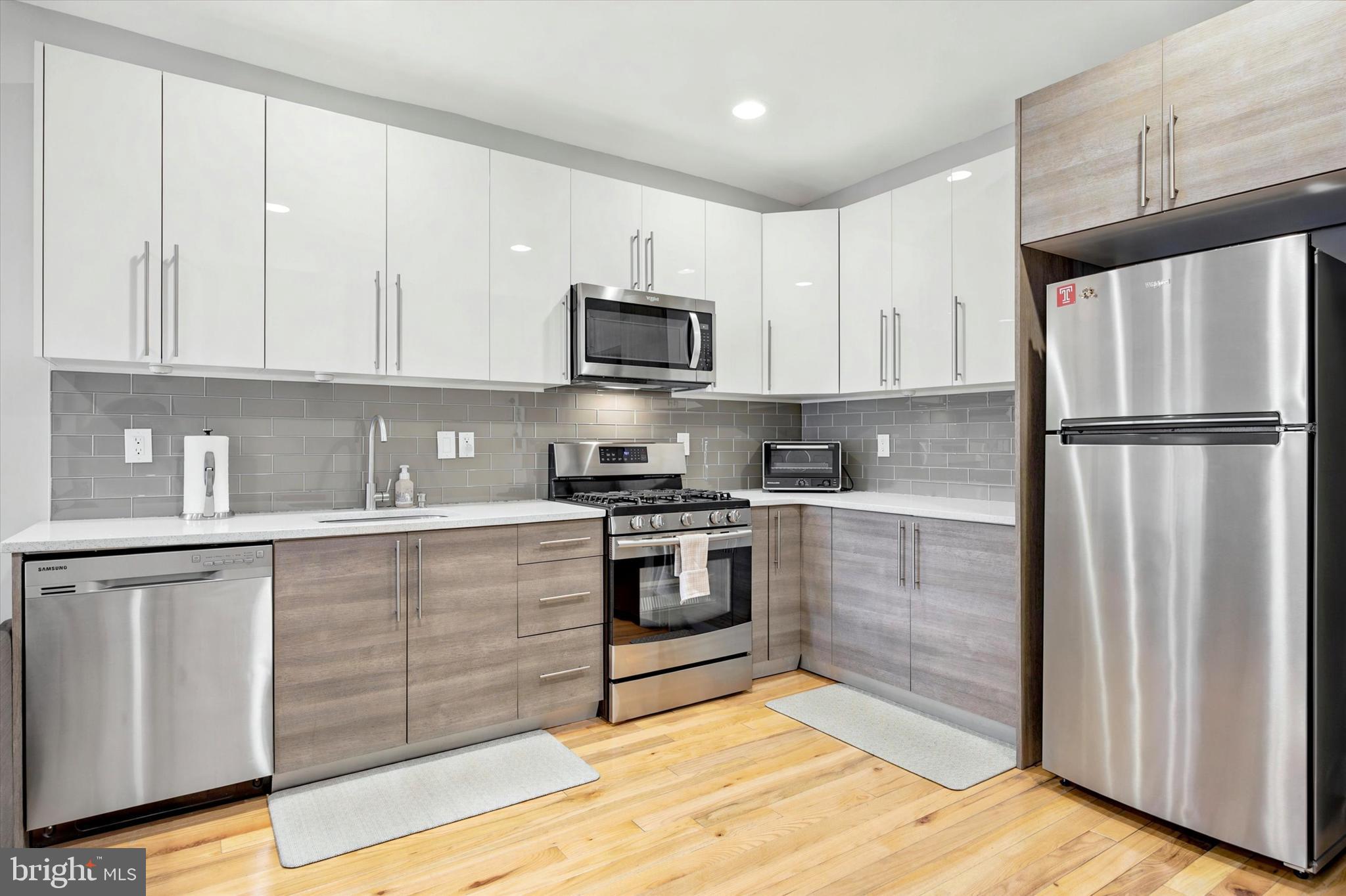 OLDE KENSINGTON - Residential