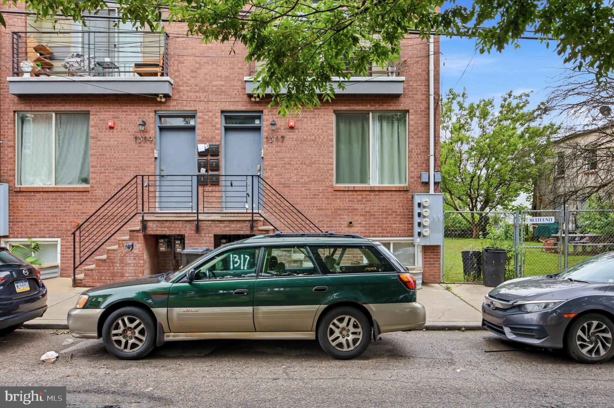 OLDE KENSINGTON - Residential